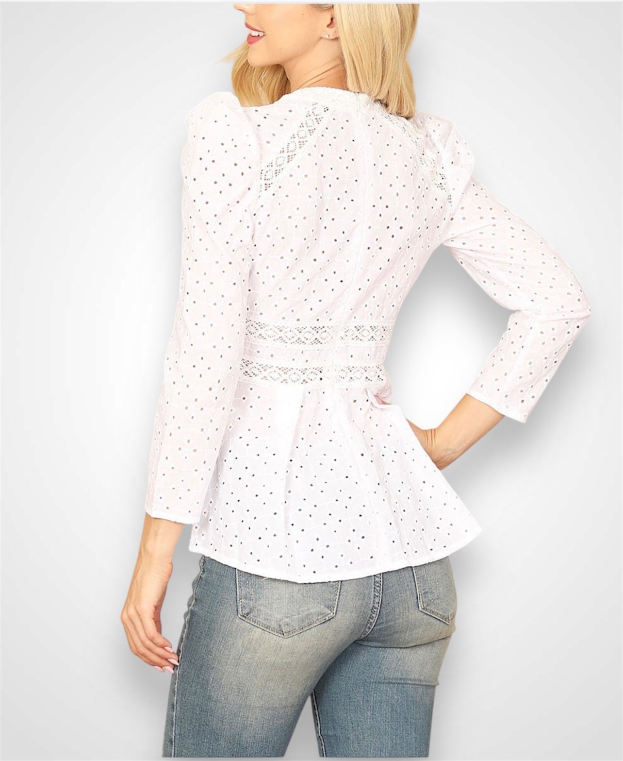 EYELET LONG PUFF SLEEVE TOP