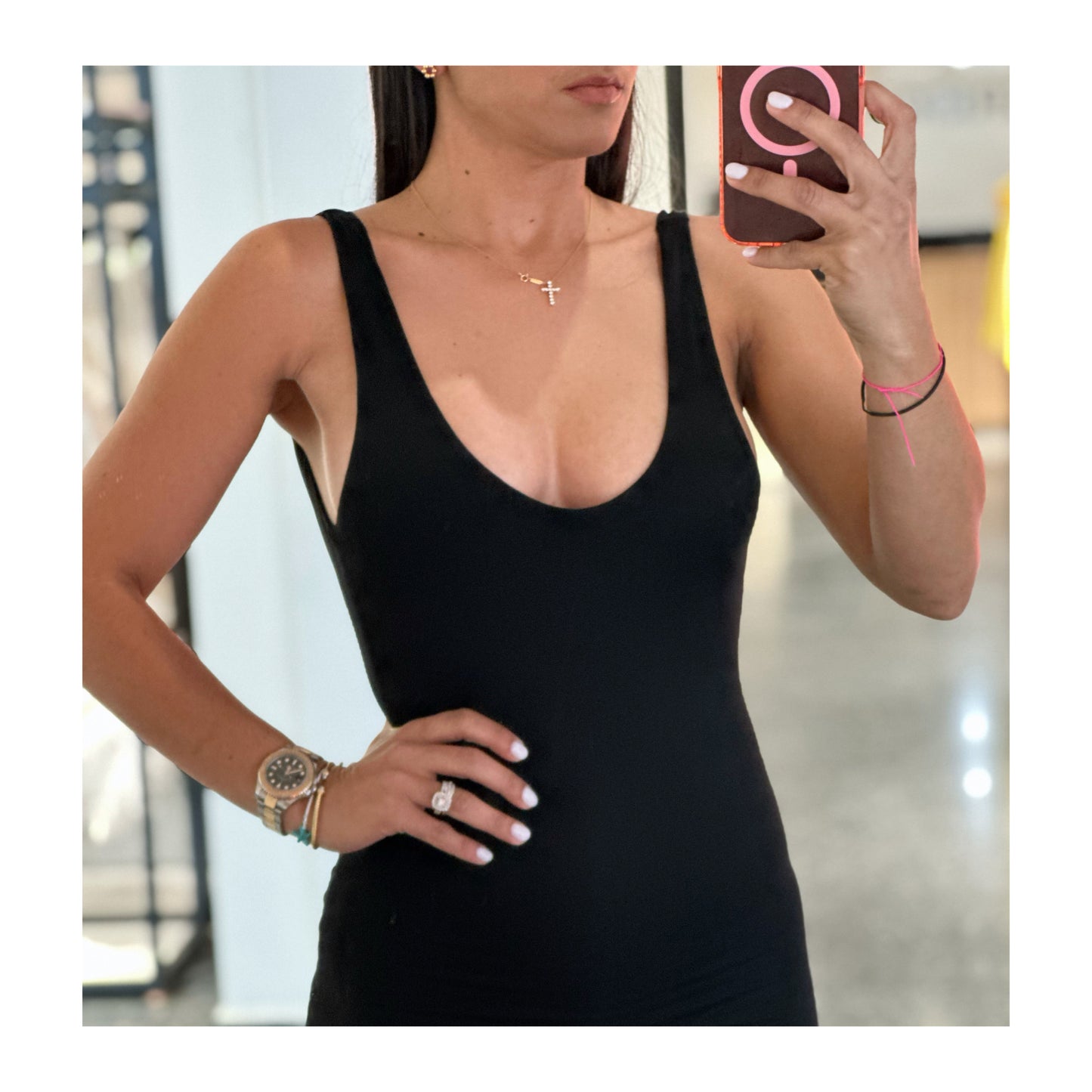 V-SHAPE TWISTED OPEN BACK SLIT MAXI DRESS