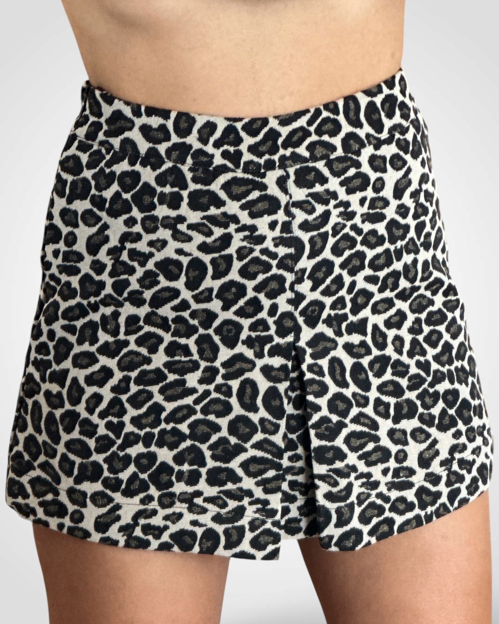Leopard Jacquard Pleated Mini Skort