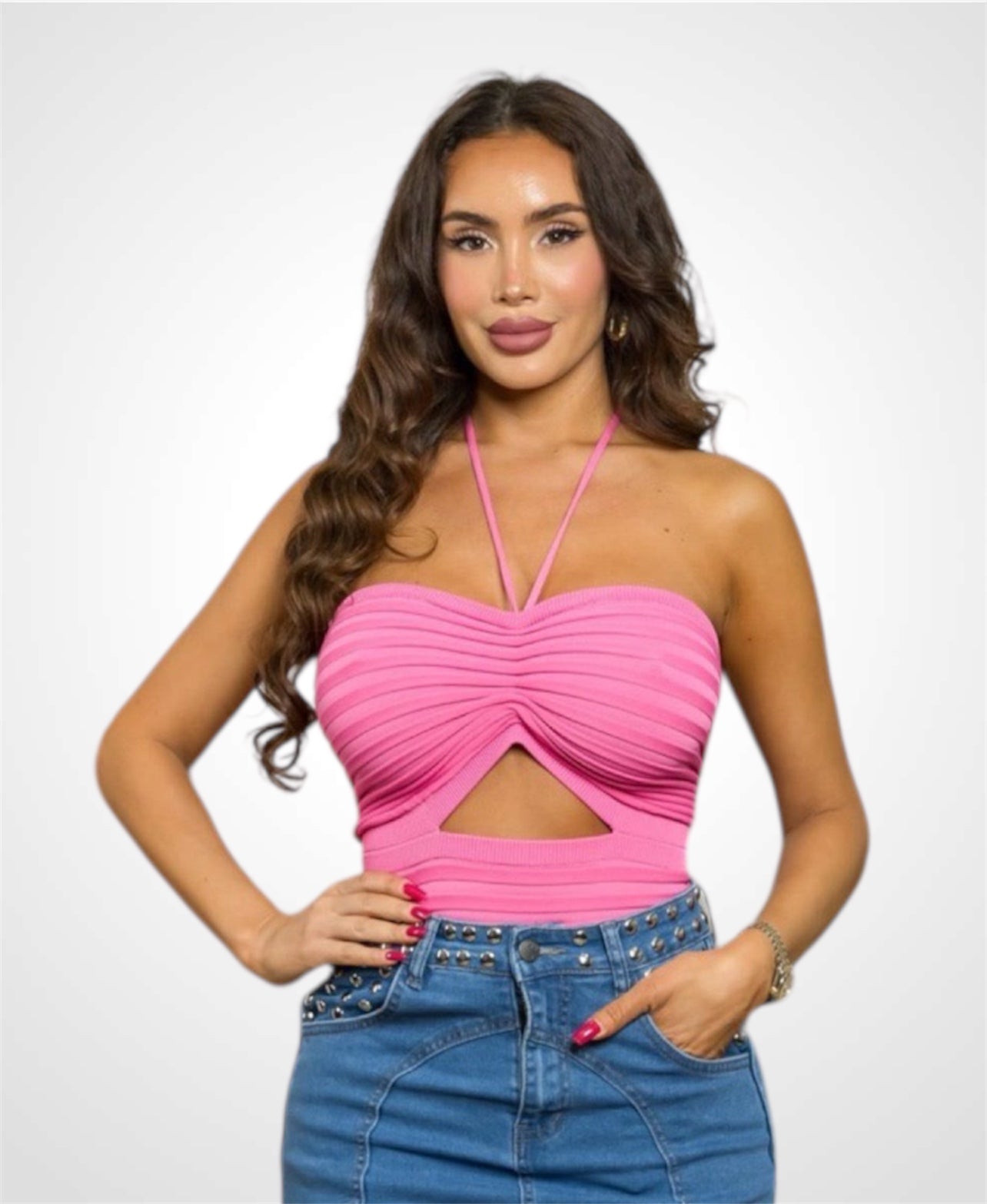 KNIT TOP SLEEVE LESS CUT OUT