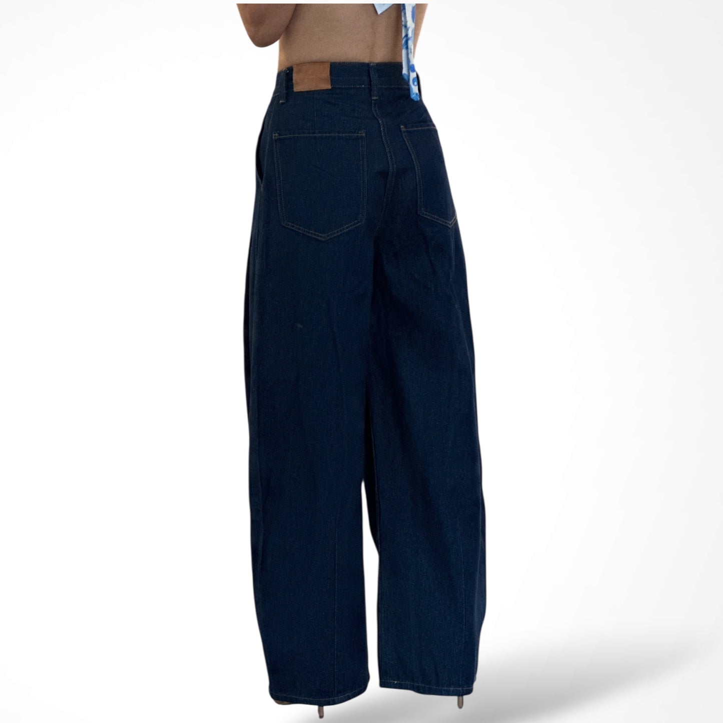 DK DENIM MID-RISE PLEAT DETAIL DENIM PANTS