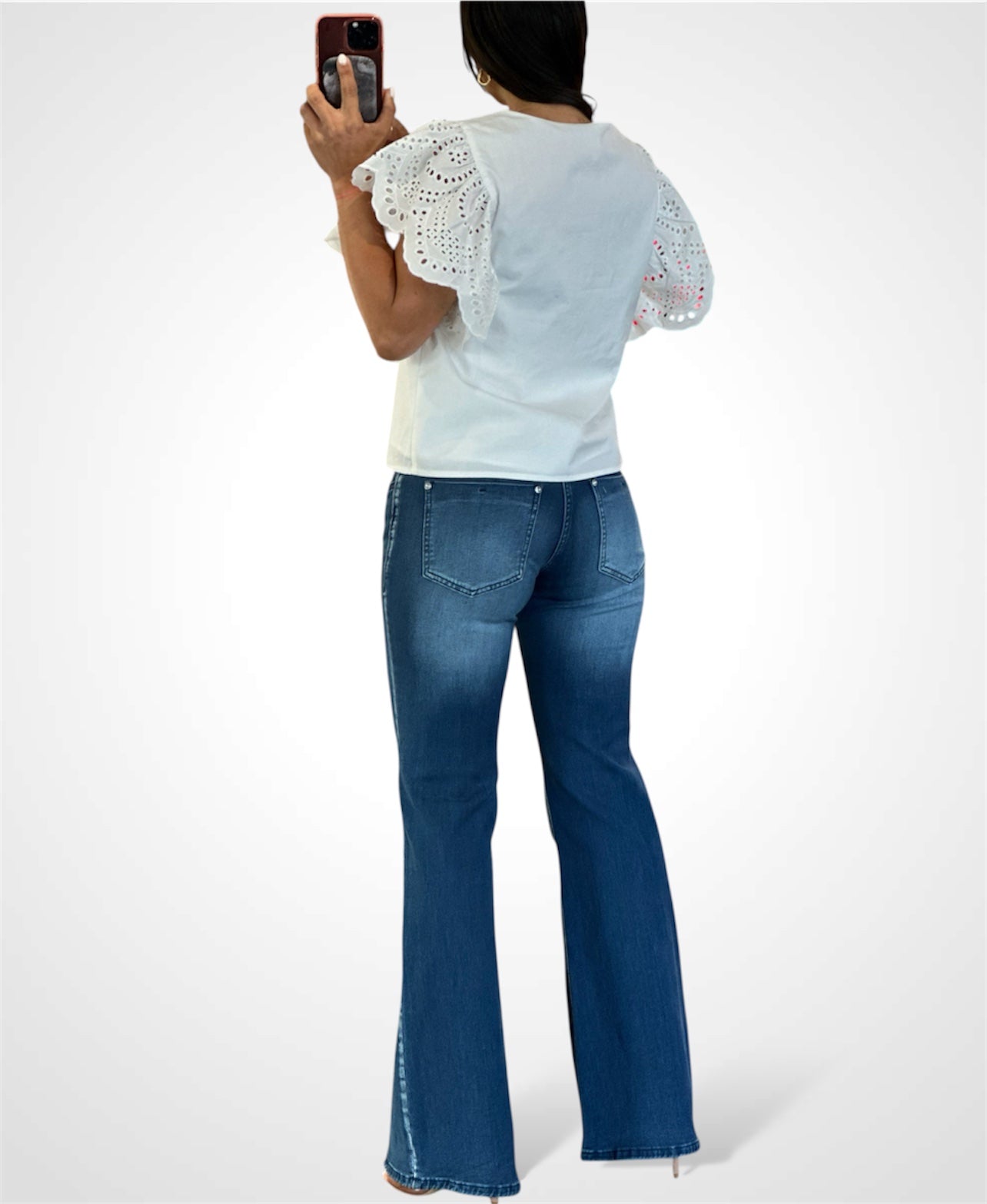 V-NECK EYELET SLEEVE TOP