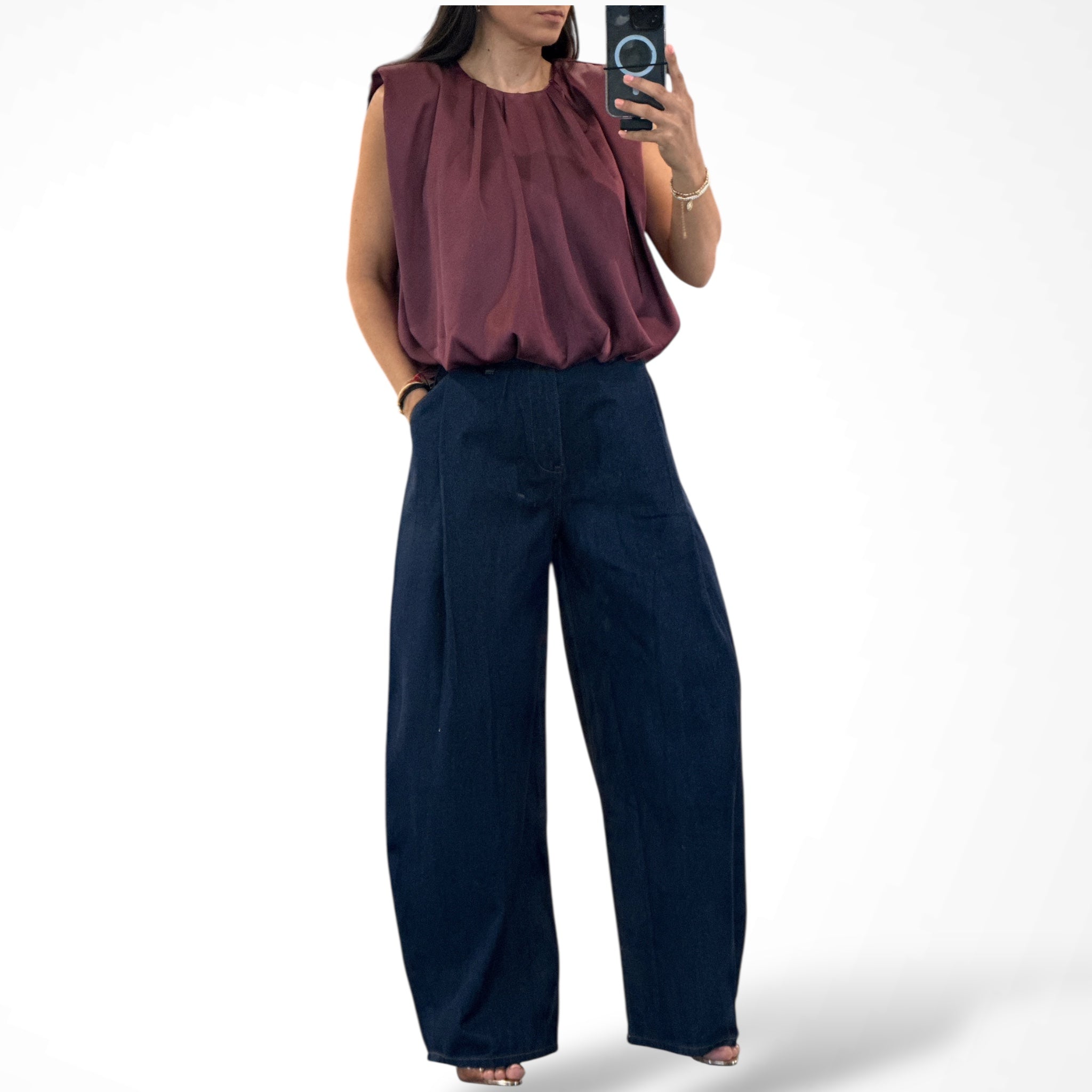 WINE SHOULDER PADDED PLEAT DETAIL SLEEVELESS TOP