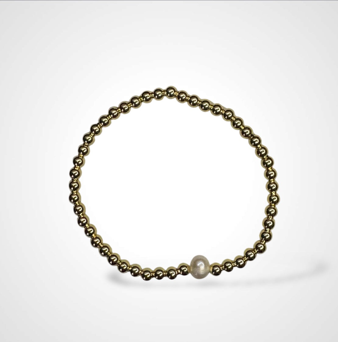 ARIA'S GOLD BEACELET W PEARLS