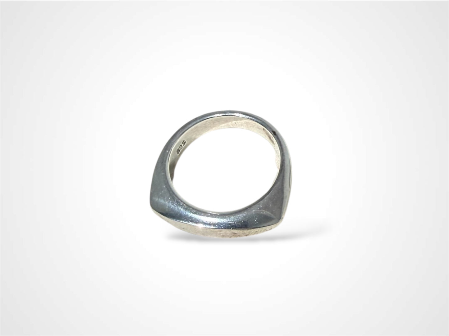 SILVER RING