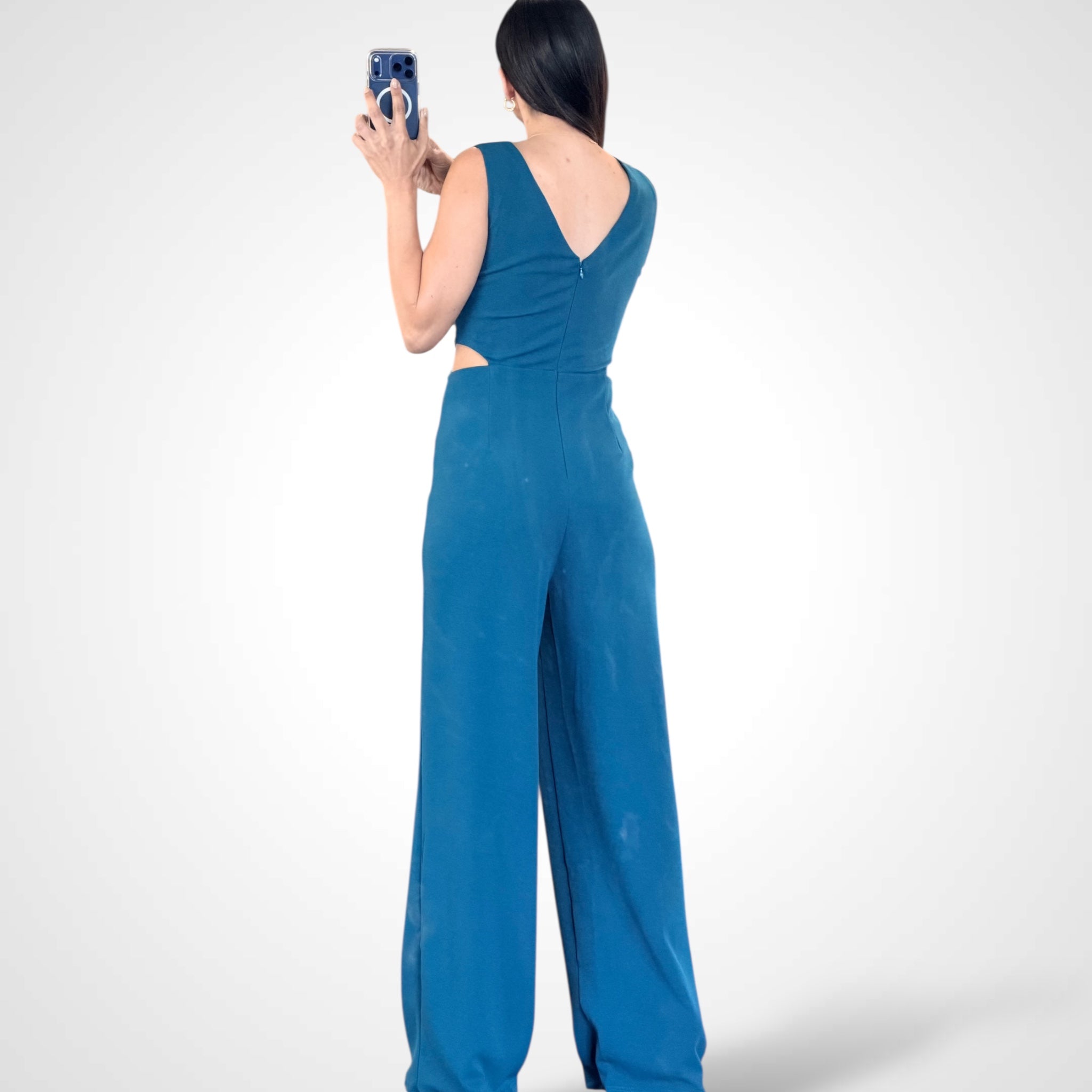 Sleeveless Jumpsuit featuring cheeky side cutouts•-3