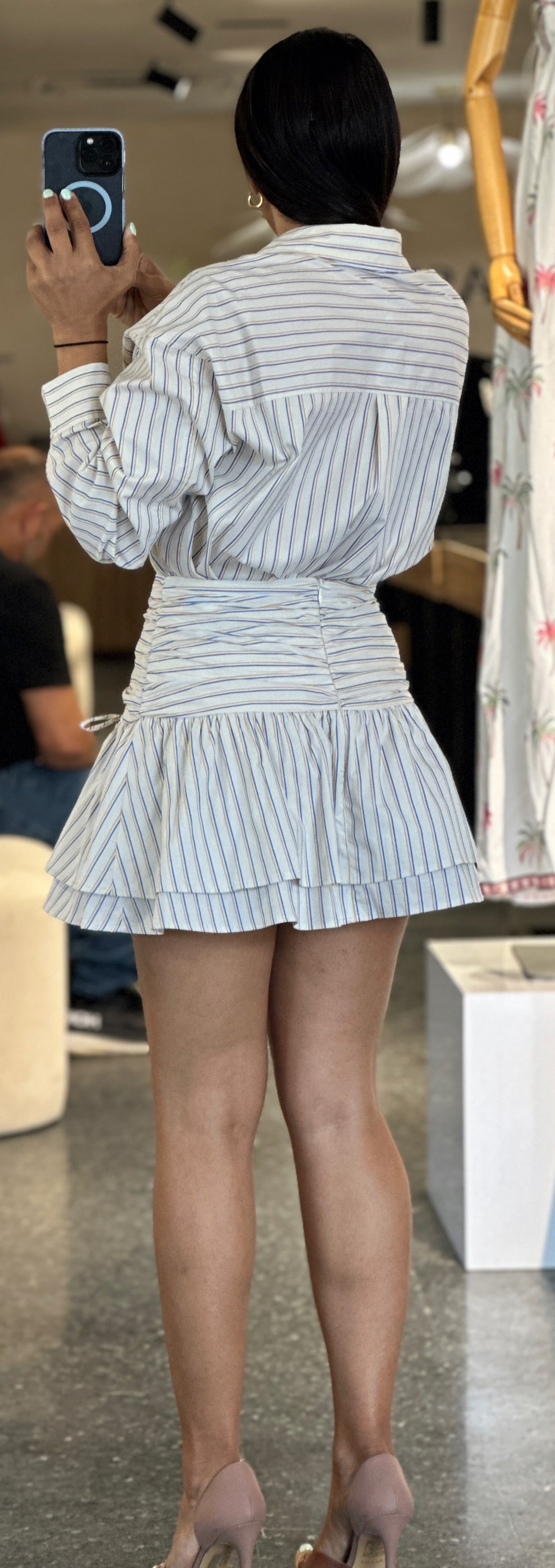 Striped Oversized Shirt•-3