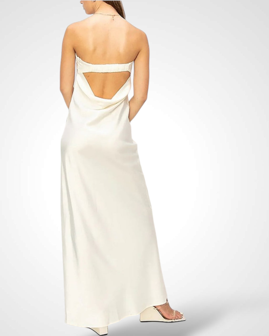 FLOWING STRAPLESS OPEN BACK MAXI DRESS