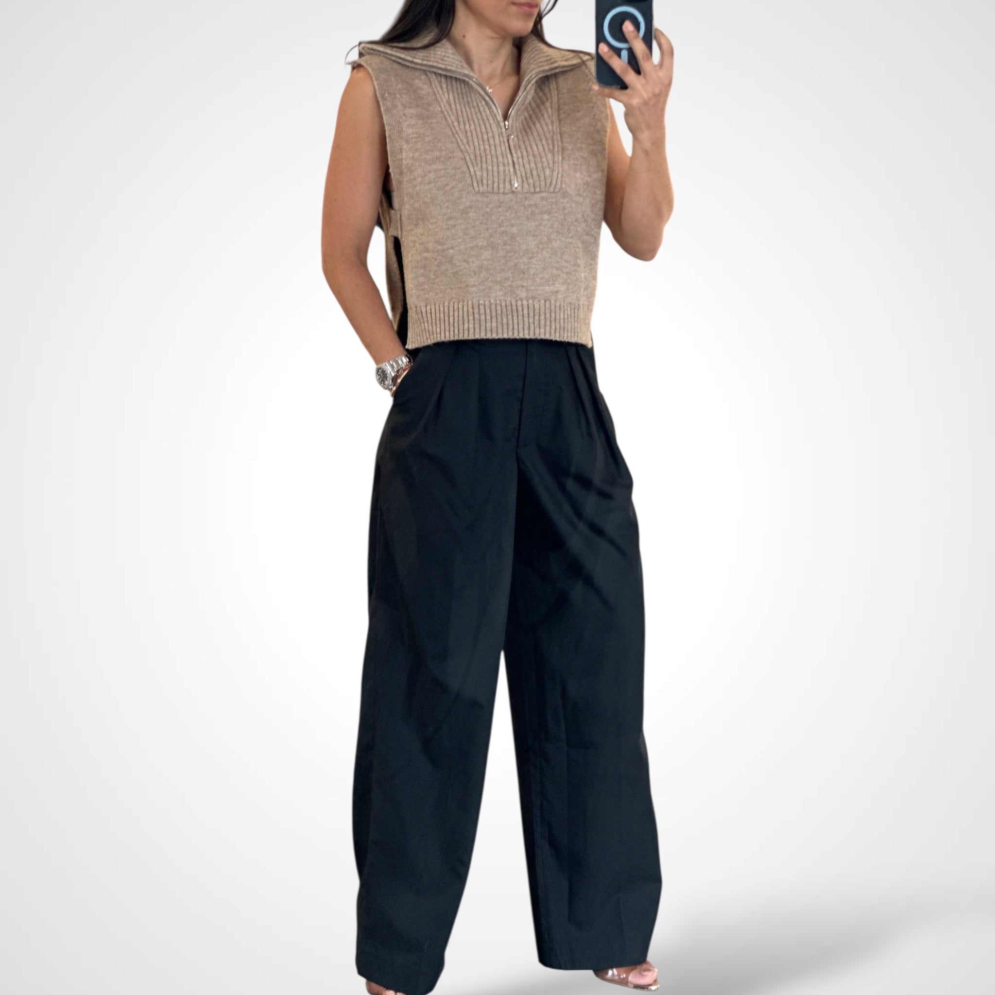 BLACK MID-RISE PINTUCK SUIT PANTS