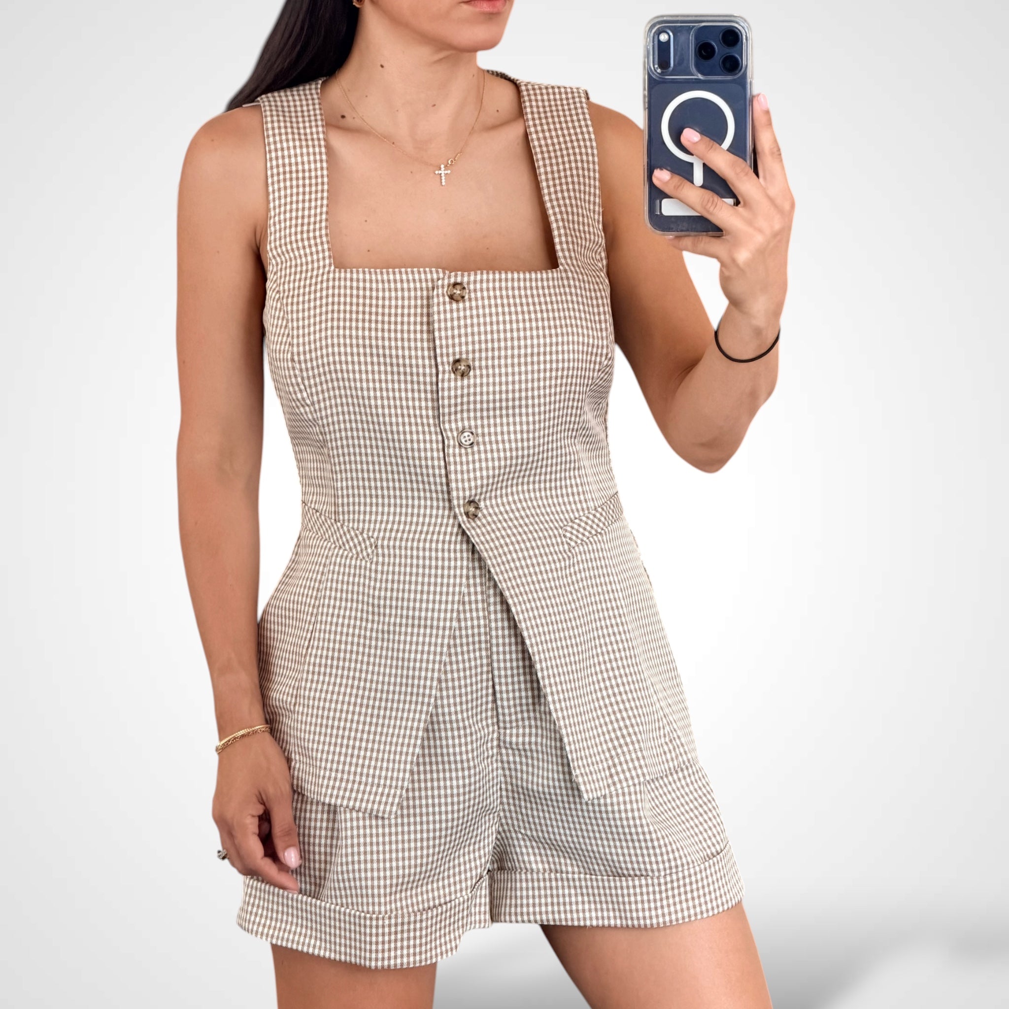 SQUARE NECK SLEEVELESS BUTTON DOWN TOP AND SHORTS SET•-2