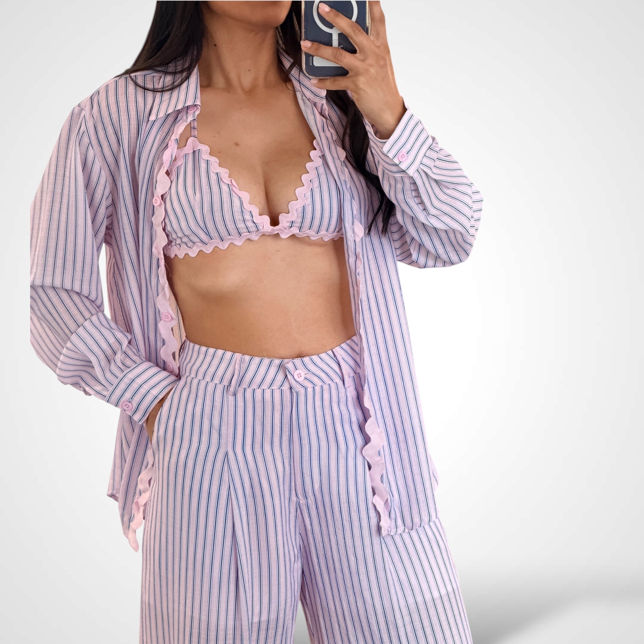 Pink Top W Bralette & Button Closure Pants Stripes Colorblock Set•-2