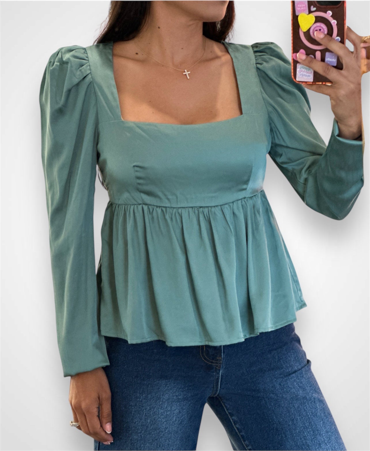 PUFF SLEEVE SATIN TOP•