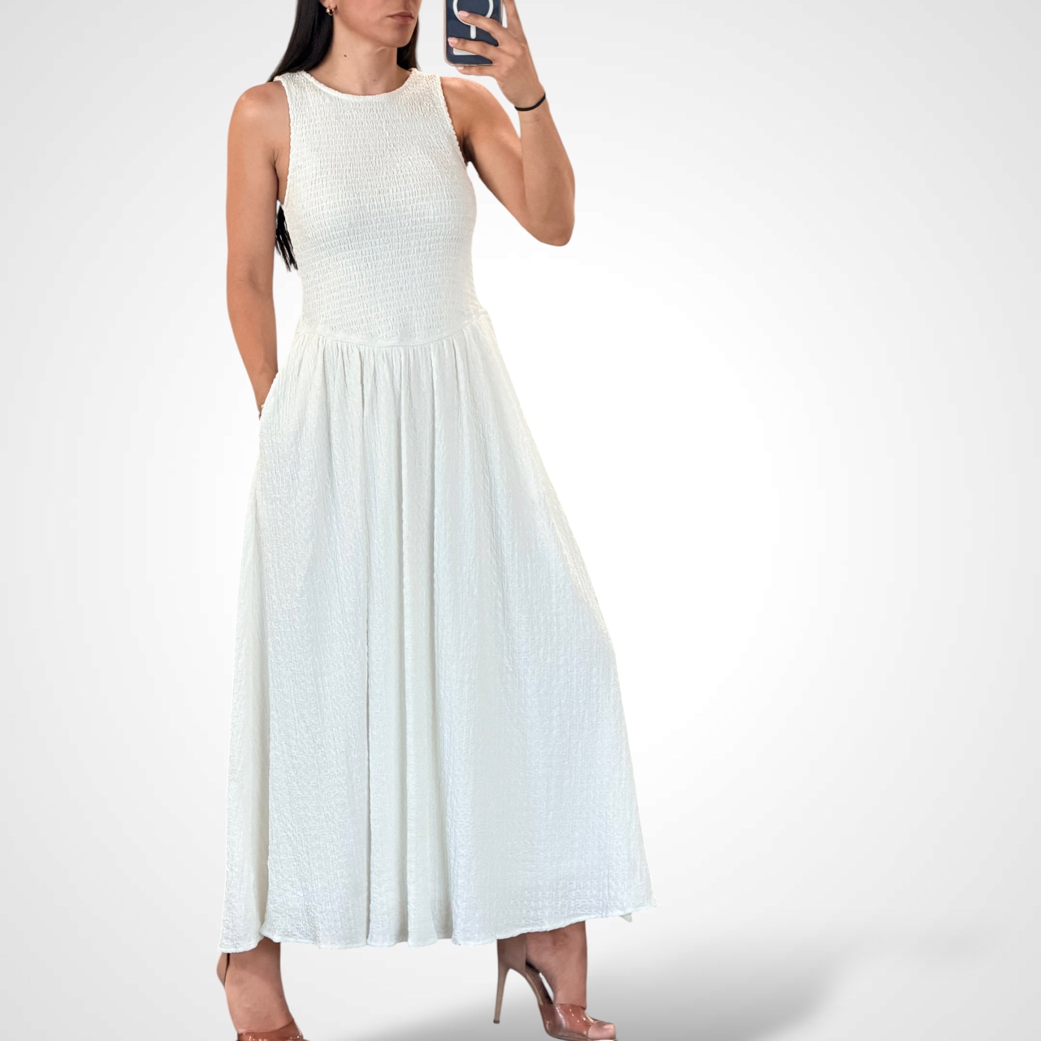 Textured Smocked Sleeveless Dress•