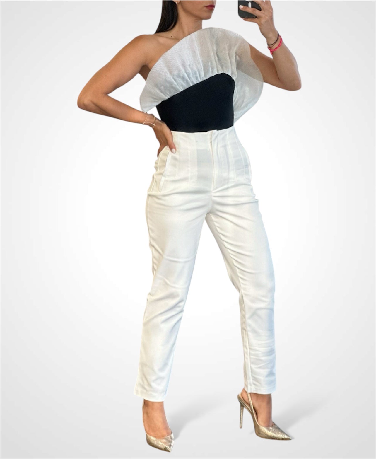 Ruffles One Piece Bodysuit•-2