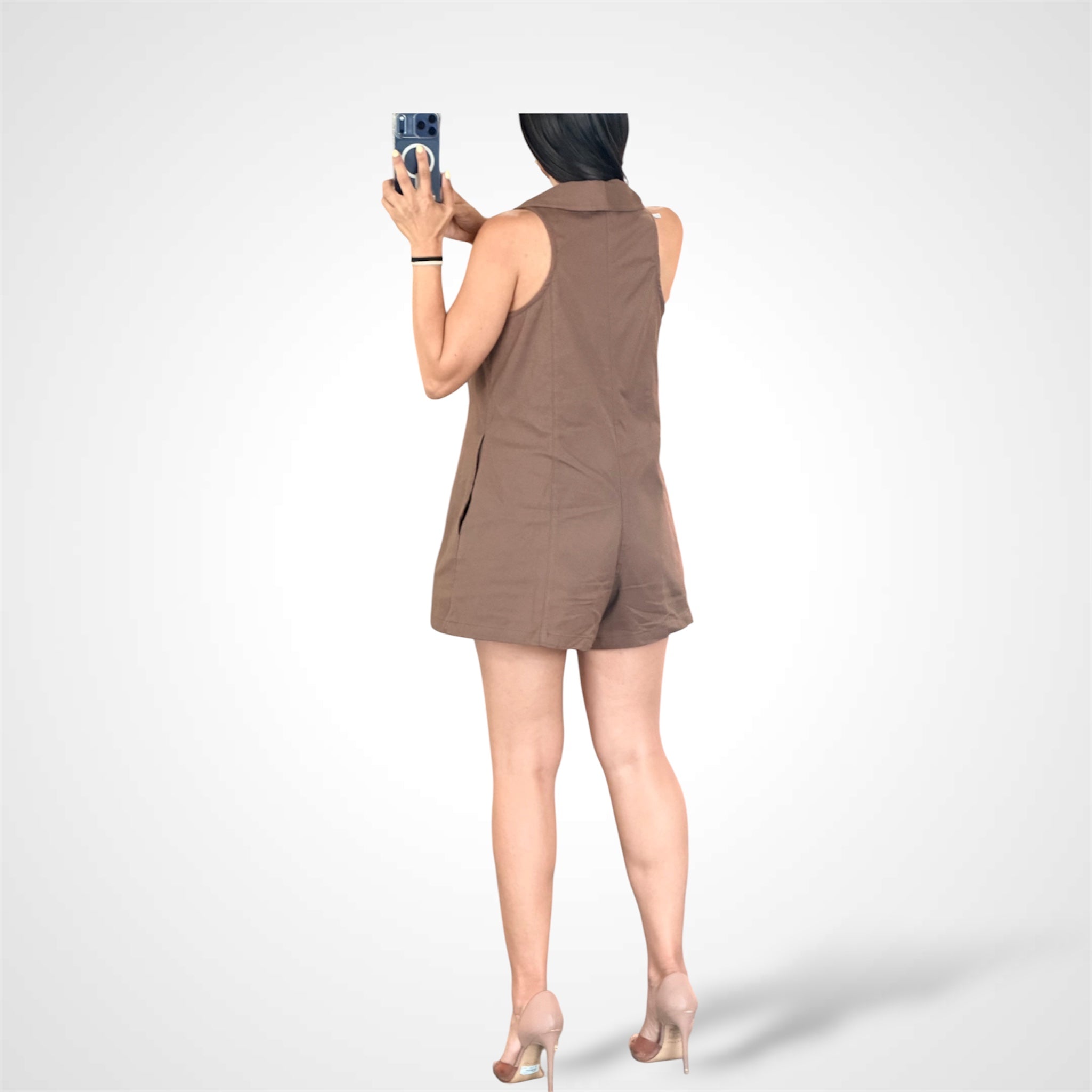 Brown Oversized Cotton Twill V Neck Collar Romper-3