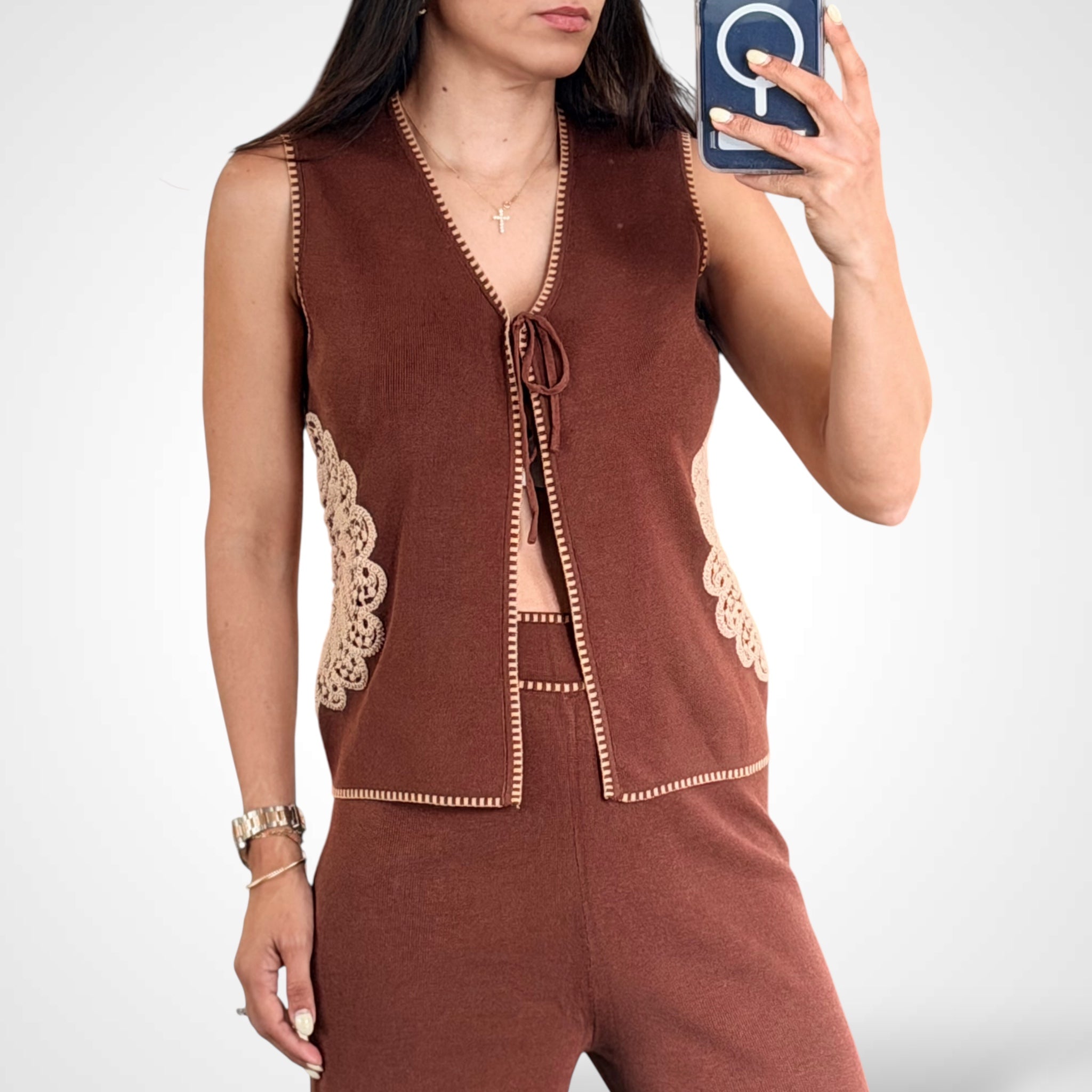 Brown Embroidery Detail Top & Elastic Waist Pants Set•-3