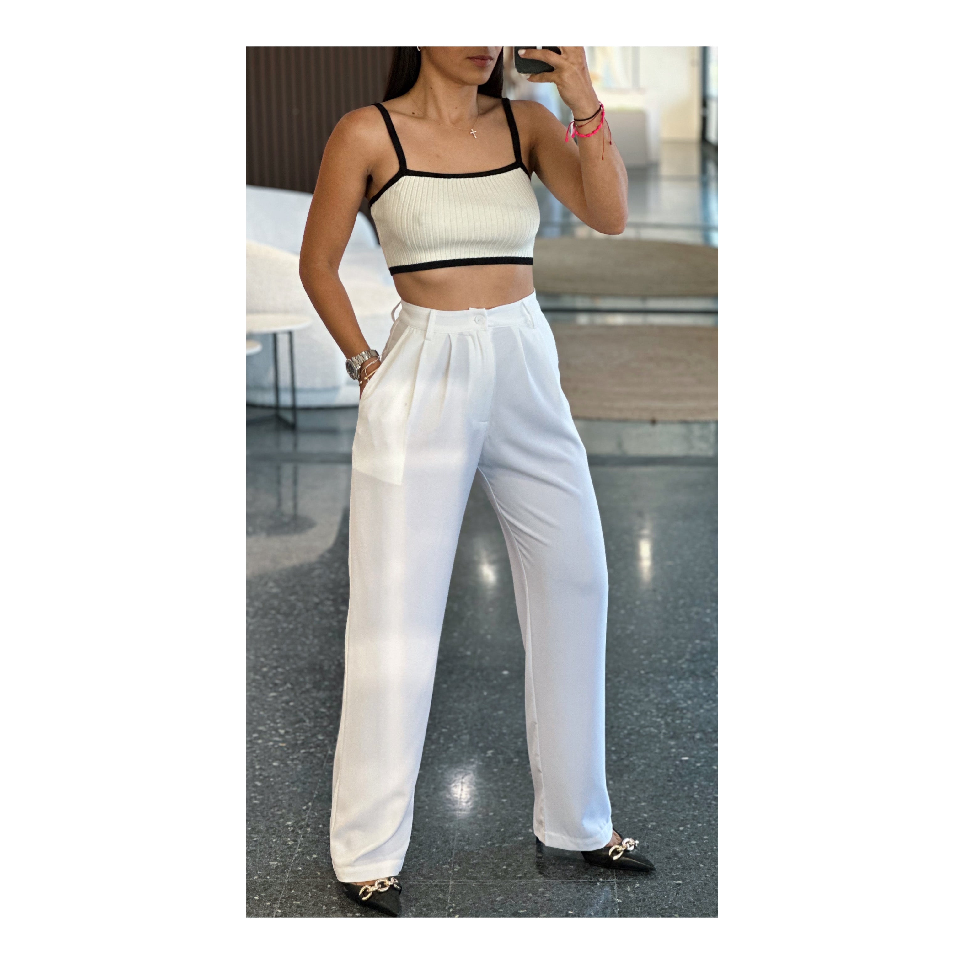 CREAM CONTRAST SPAGUETTI SWEATER CROP TOP•-2