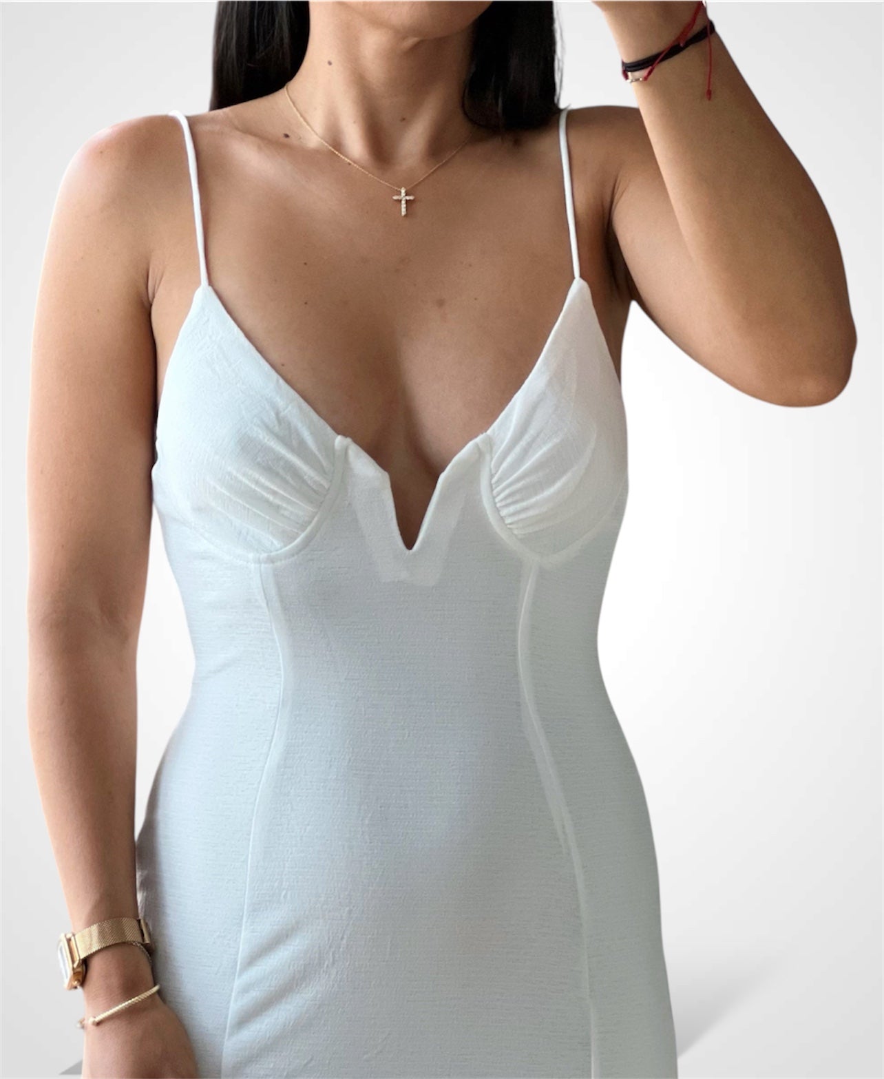 SPAGHETTI STRAP V CUTOUT BUST MAXI DRESS