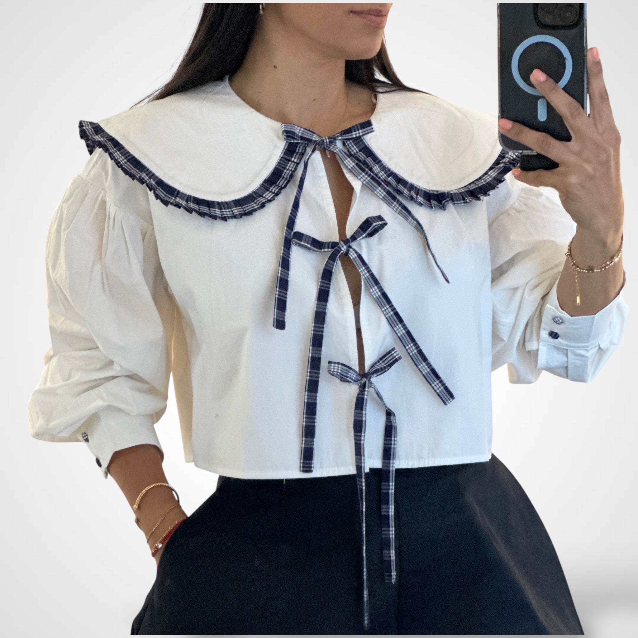 LARGE BIB COLLAR WITH RUFFLE PLAID DETAIL BLOUSE