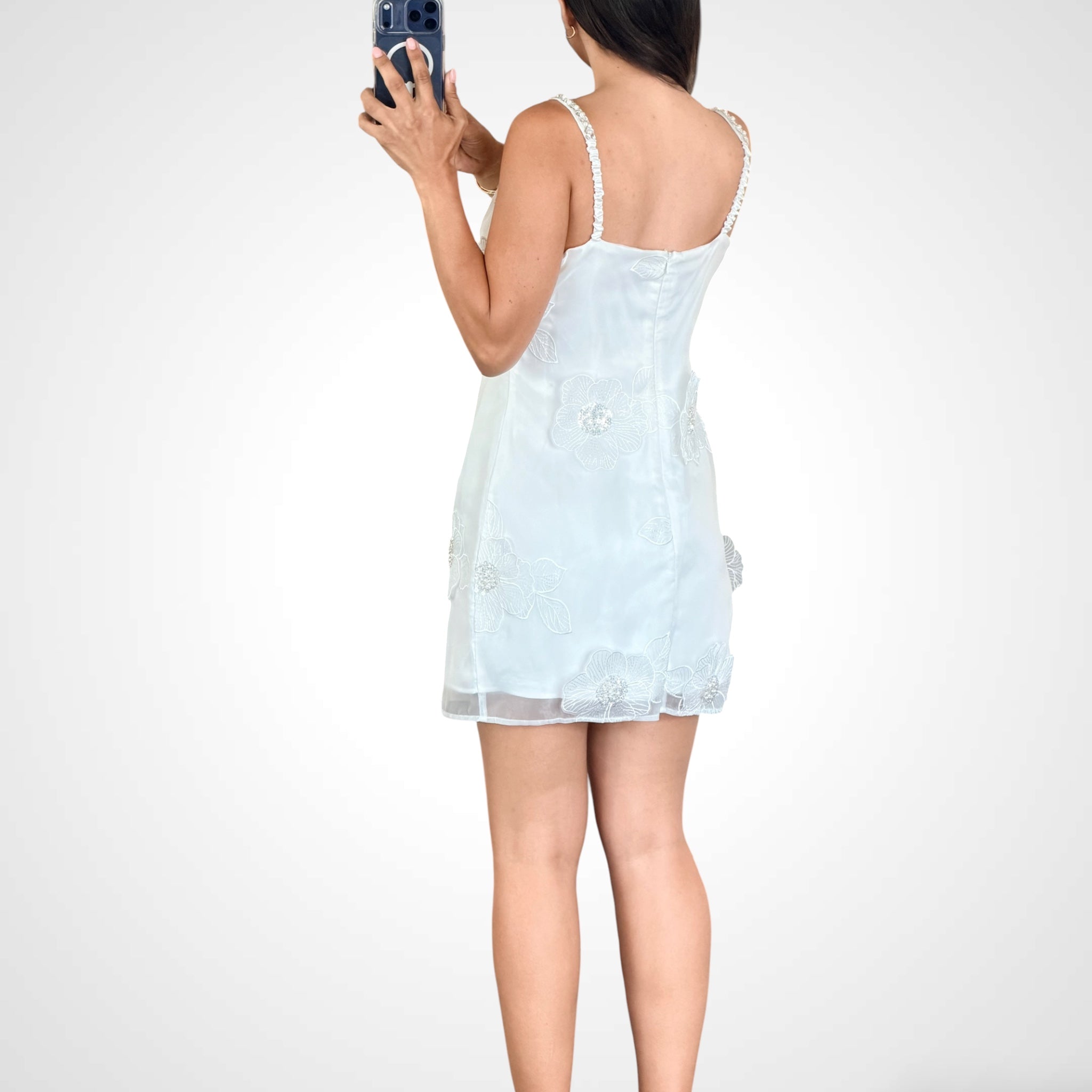 FLORAL APPLIQUE PEARL EMBELLISHED STRAP
MINI DRESS•-4