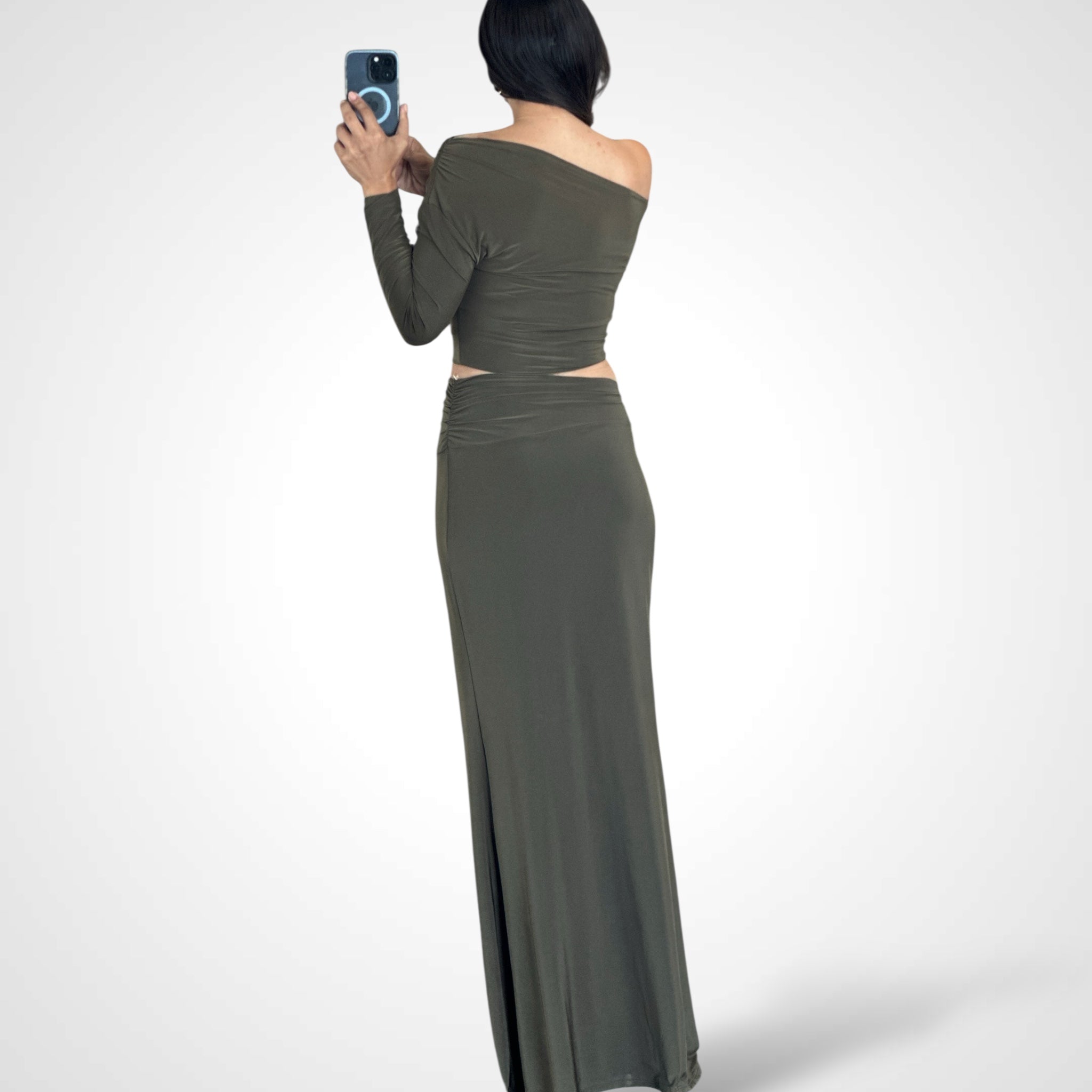 One Shoulder Flower Detail Top And Maxi Skirt Set•-3