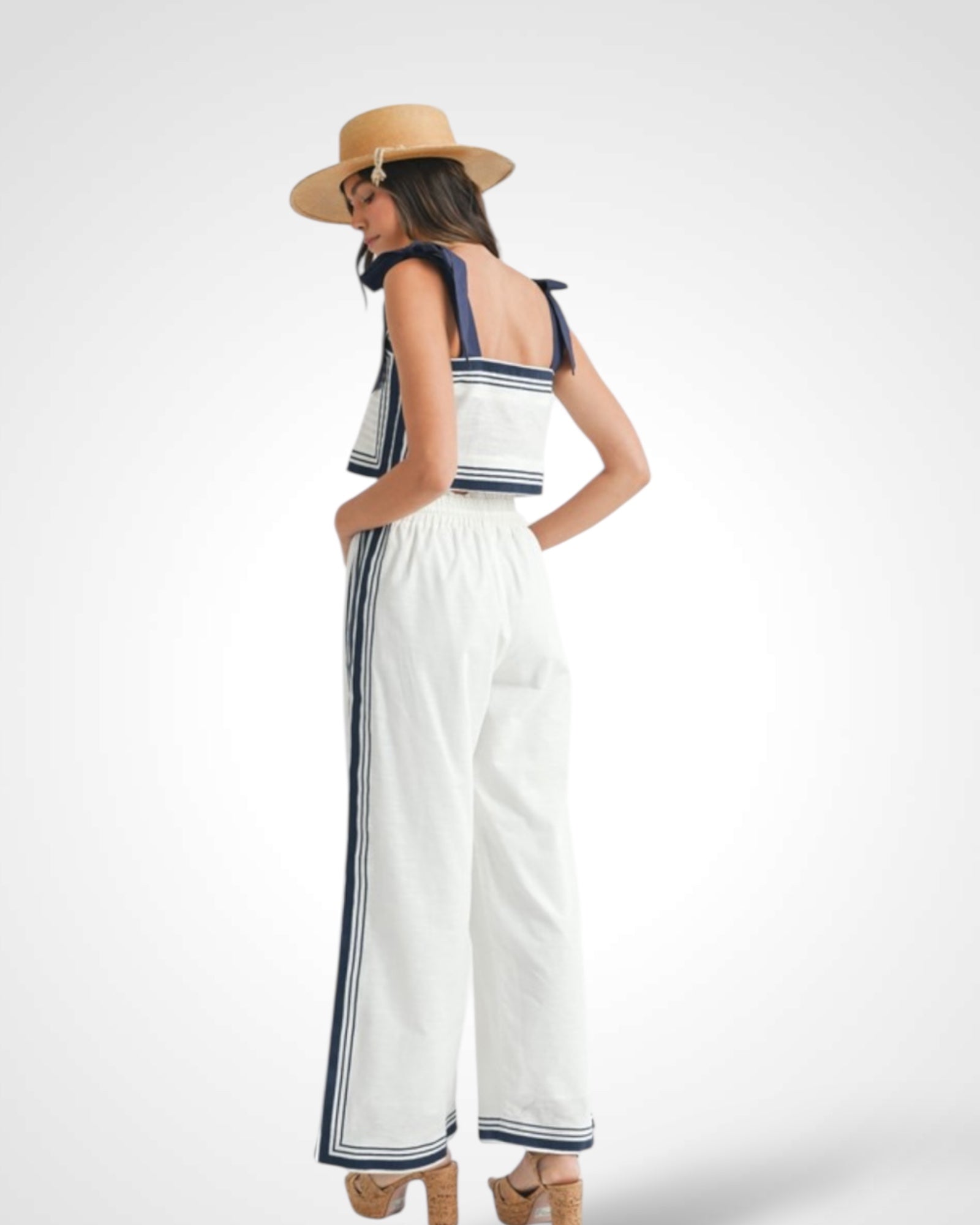 Sail Chevton Linen Mix Crop Top And Pants Set•-2