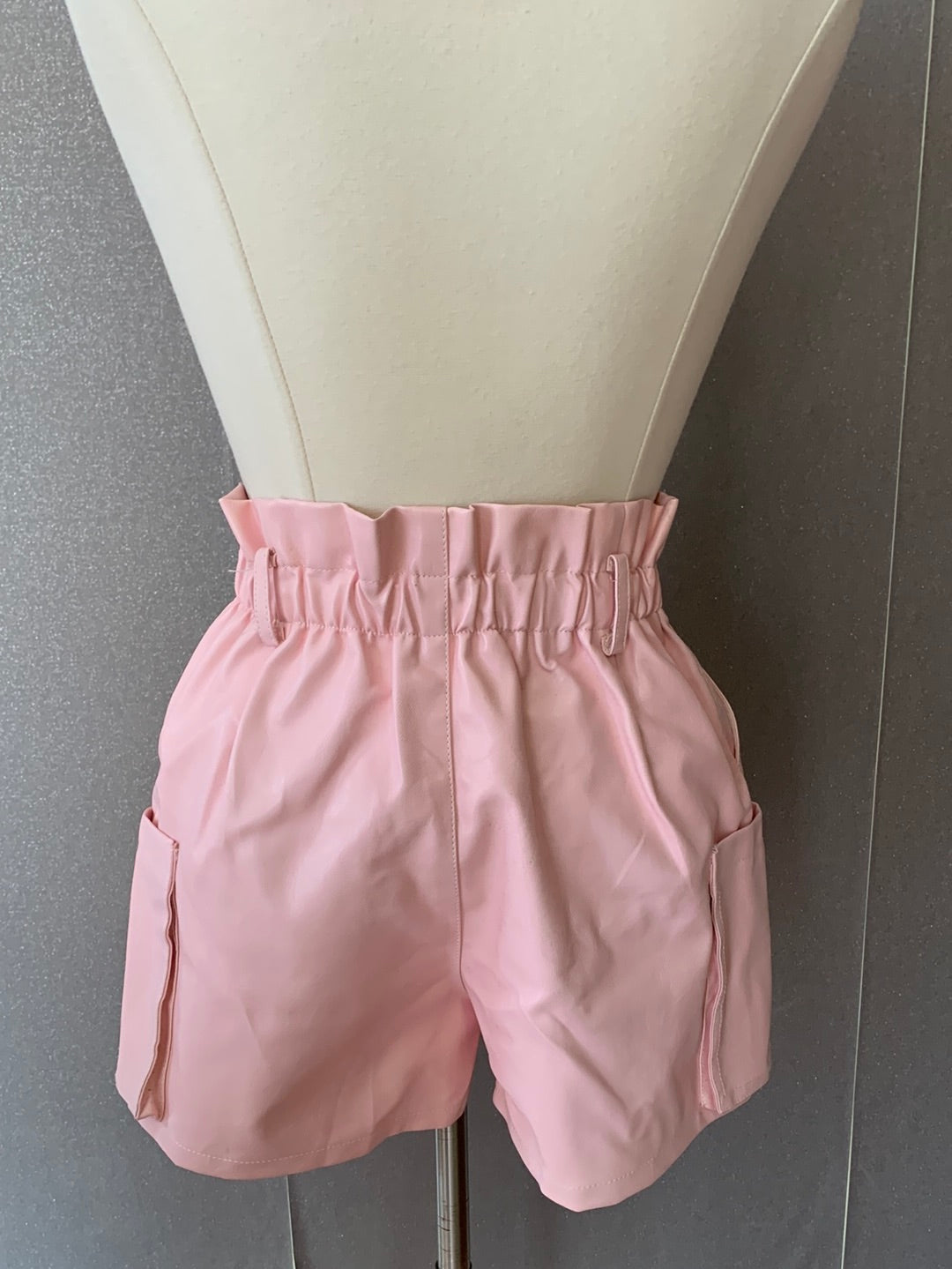 PINK SHORT PANT