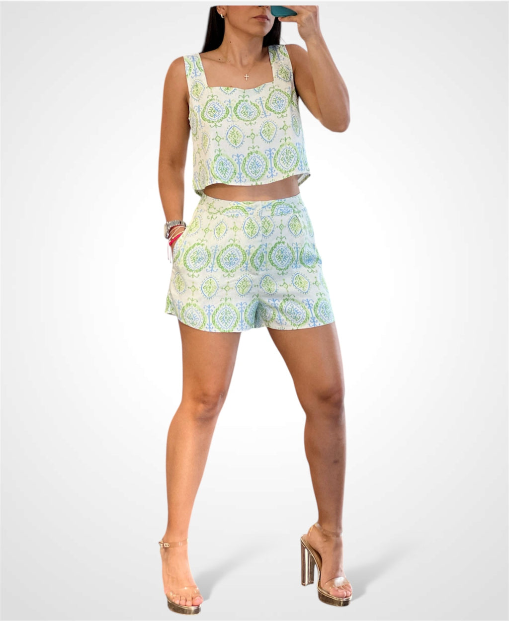 BOHO PRINT SHORTS WITH PLEATS DETAIL