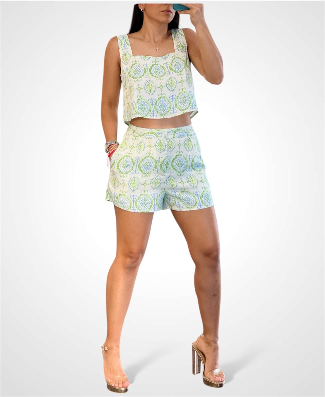 BOHO PRINT SHORTS WITH PLEATS DETAIL