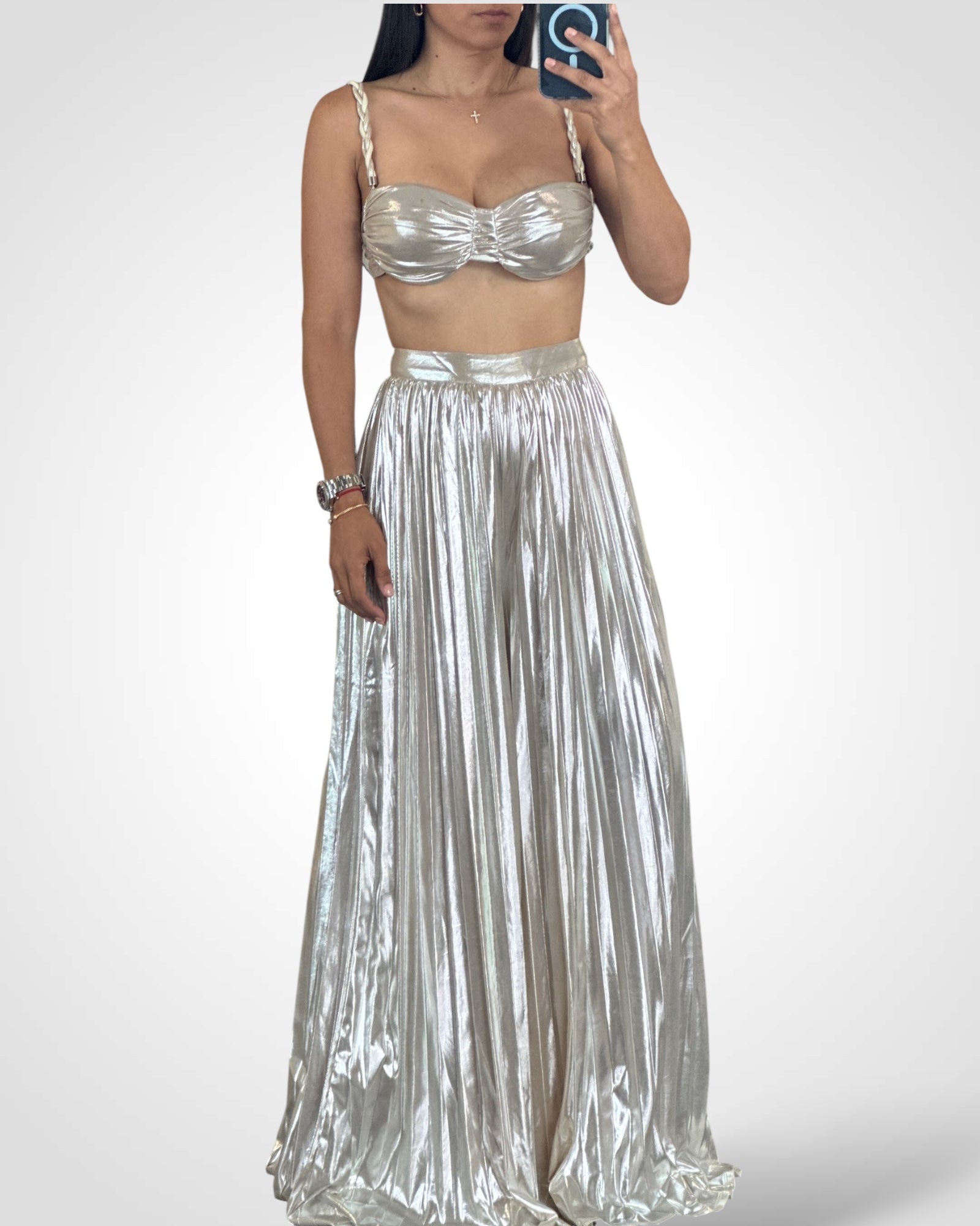 SILVER METALLIC TWO PIECE SET•-1