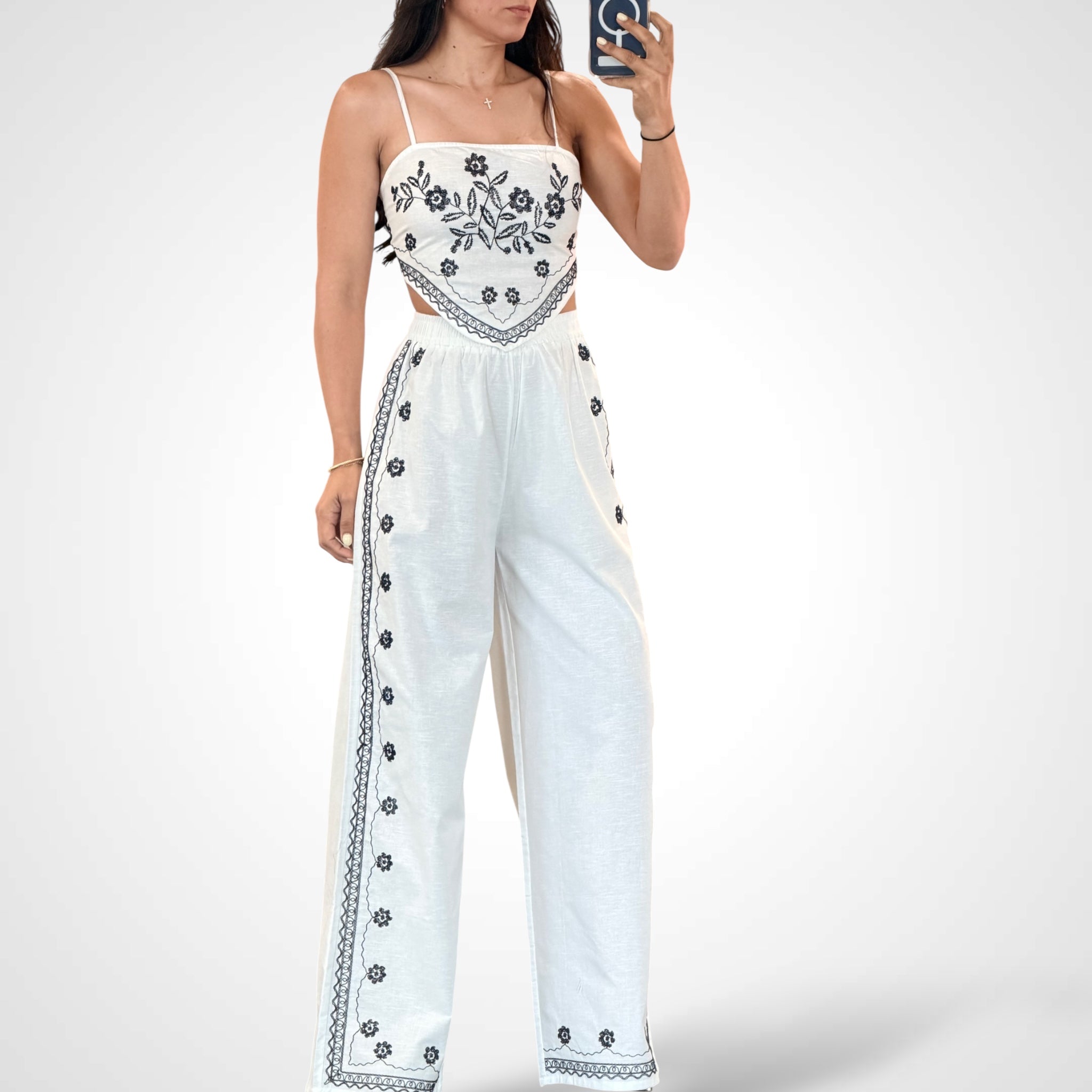 LINEN MIX EMBROIDERED SCARF TOP AND PANTS SET•