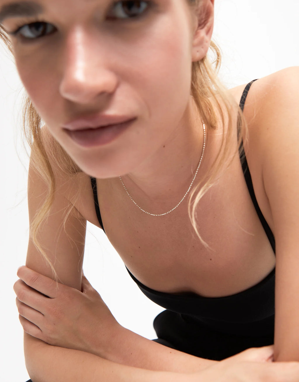 Uno de 50 Sterling silver-plated short chain.