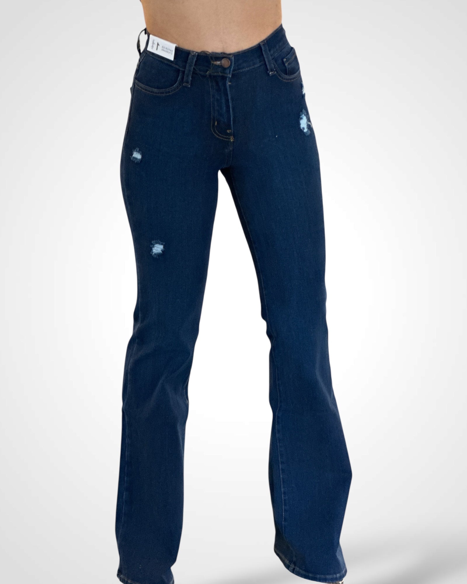 Essential Volume Flare Jeans•