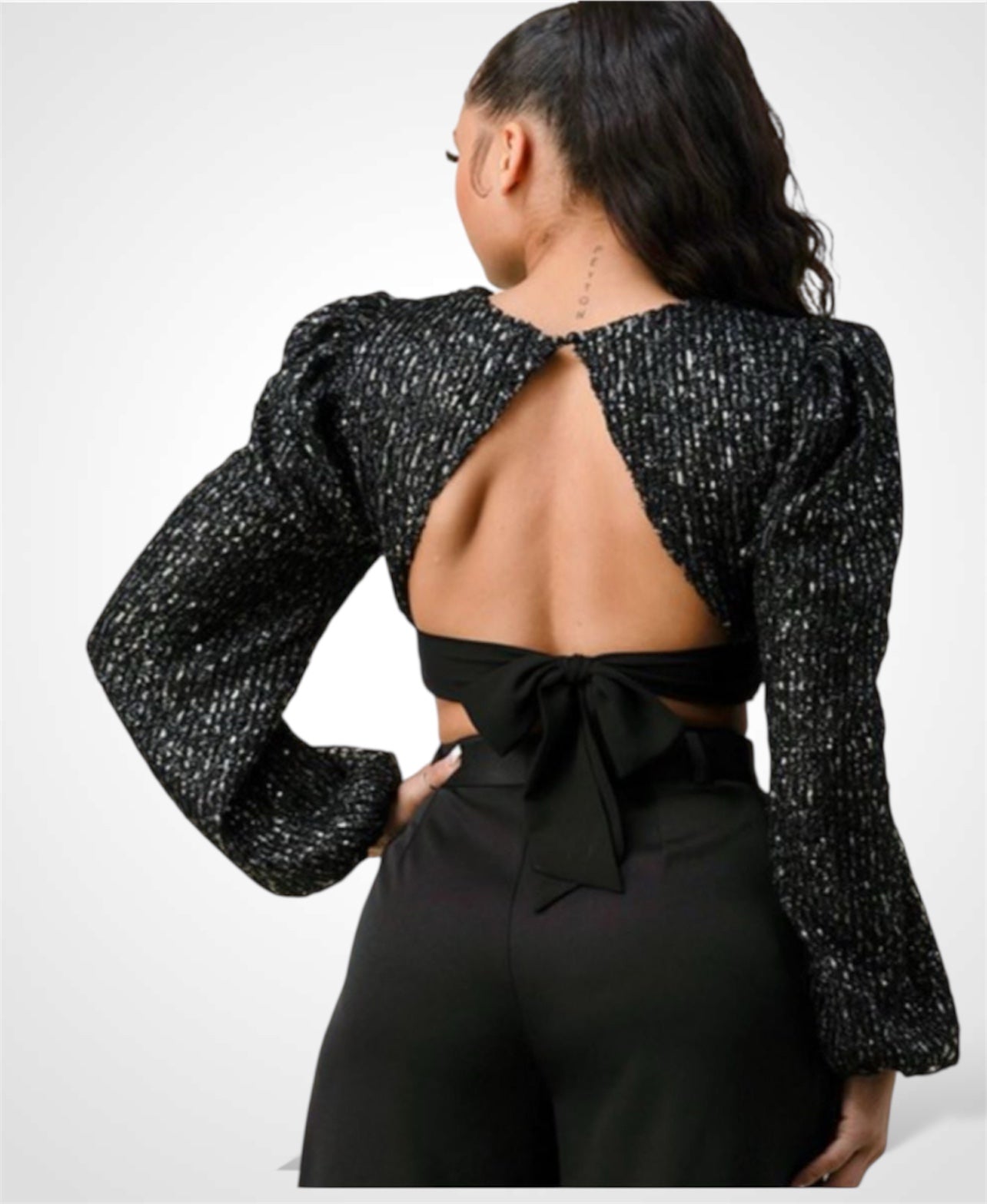 LONG PUFF SLLEVE CROP TOP•-2