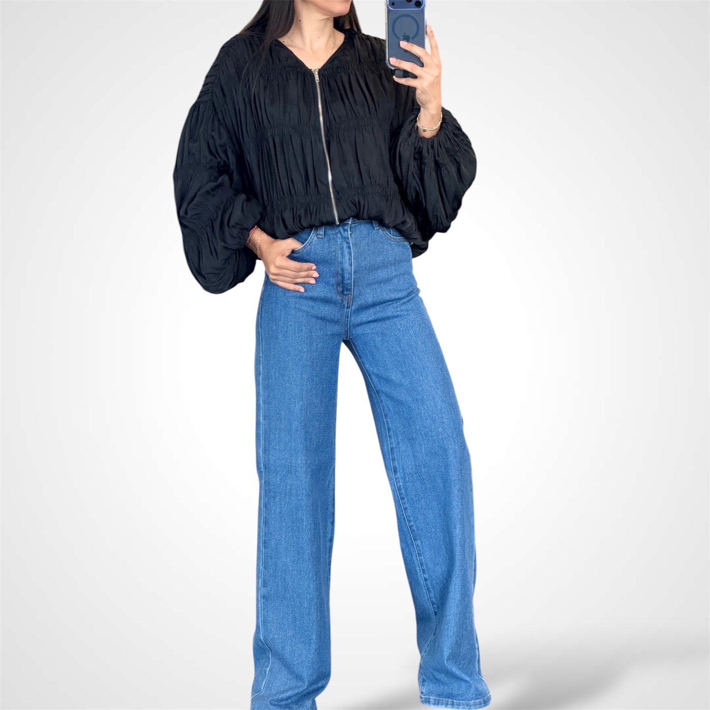 BLACK GATHERED SMOCKED OVER FIT JACKET