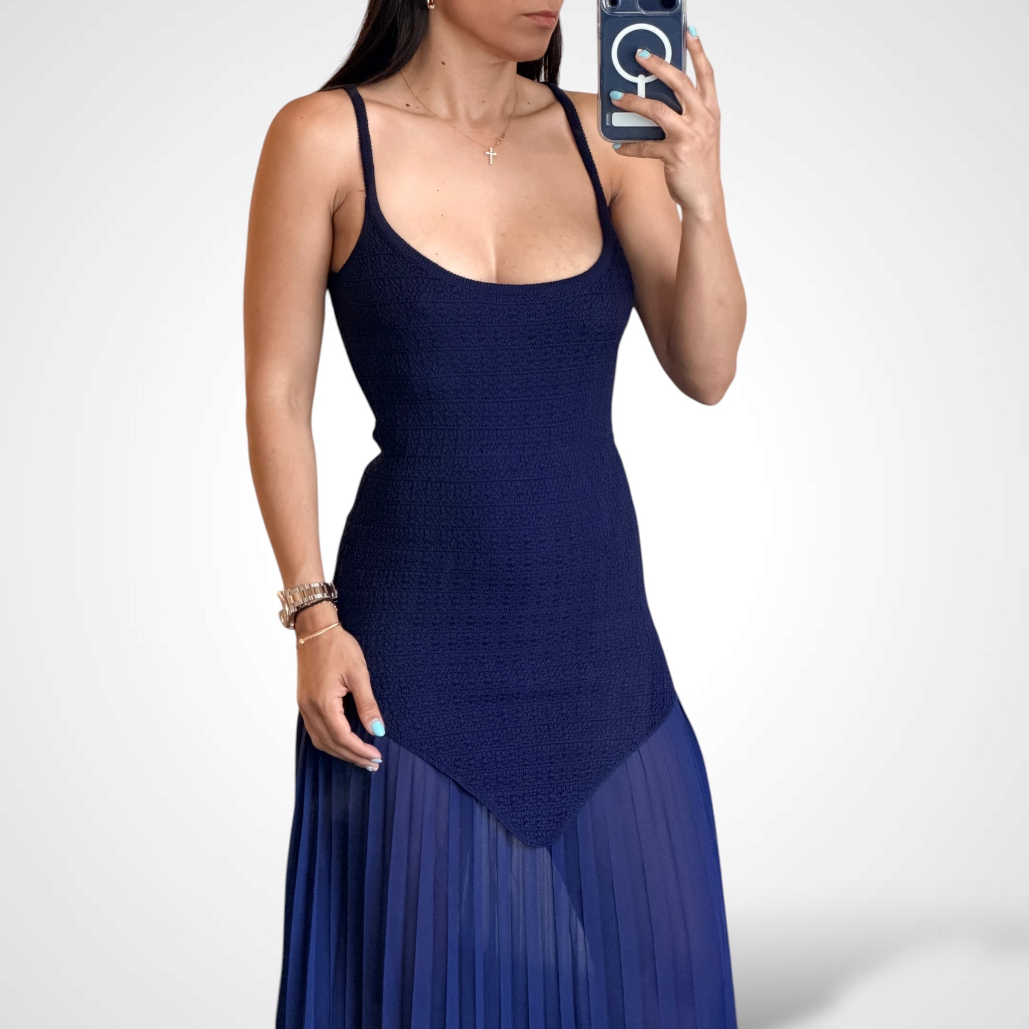 Sleeveless Sheer Knit Contrast Maxi Dress•-2