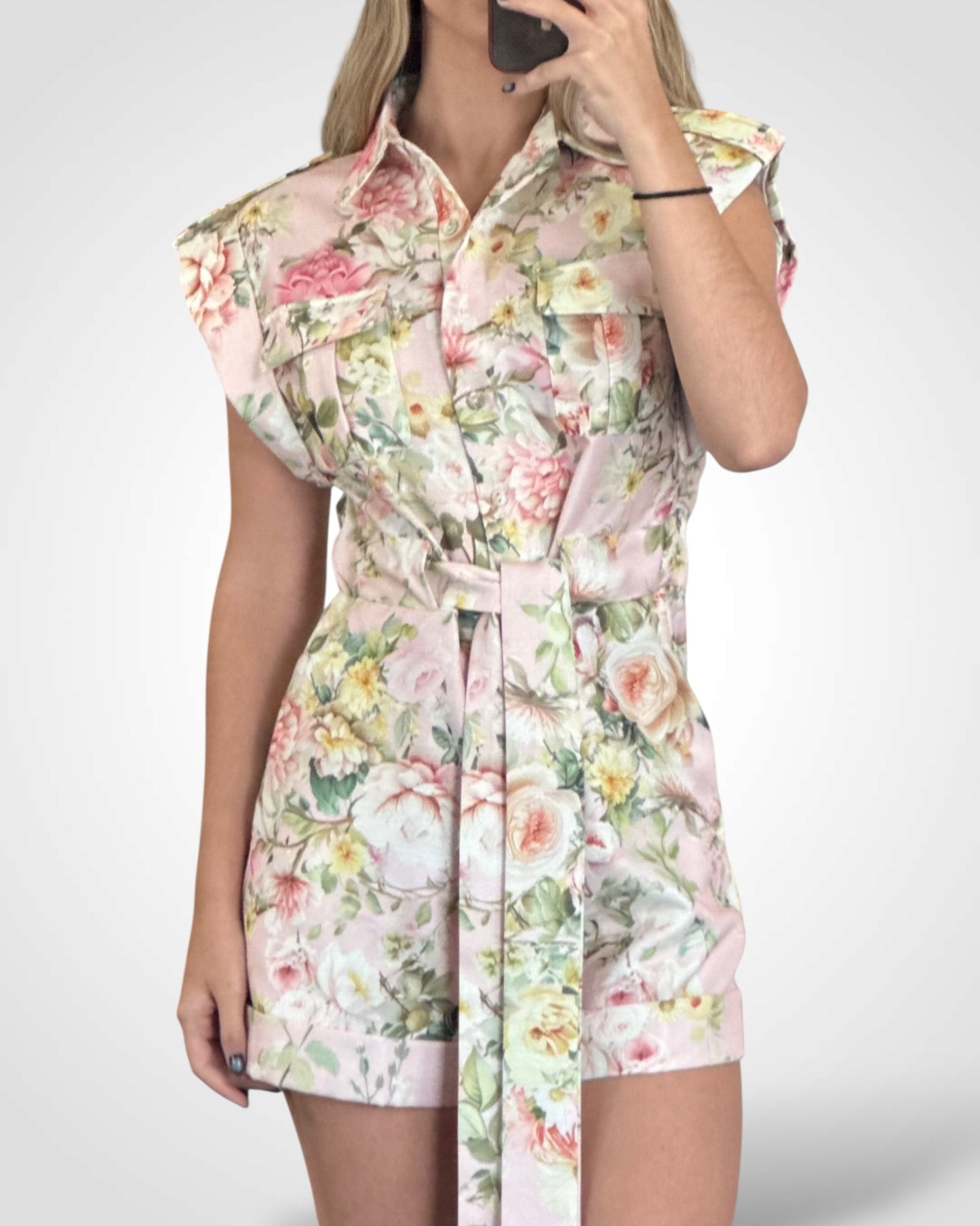 Powder pink flowe