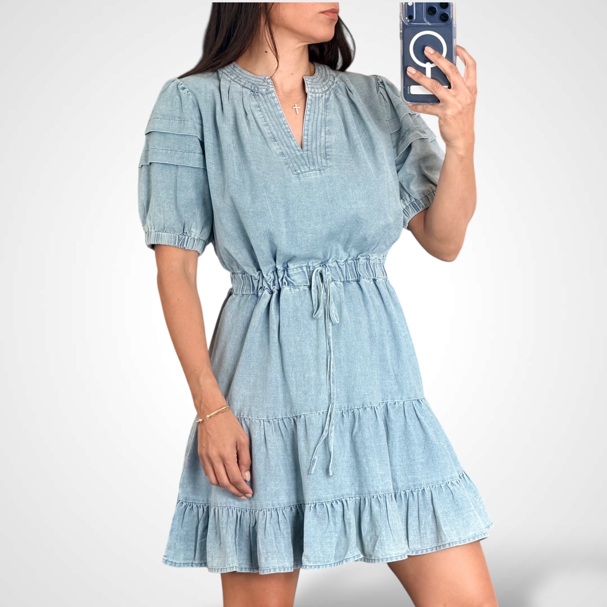 Stitched Neck Band With Tuck Detailed Denim Dress•