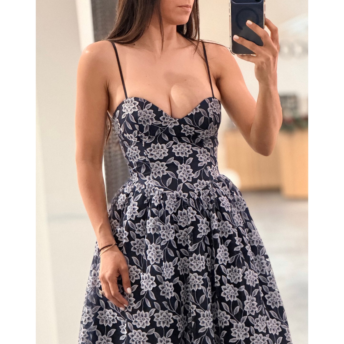 FLOWER DETAILS BLUE MAXI DRESS