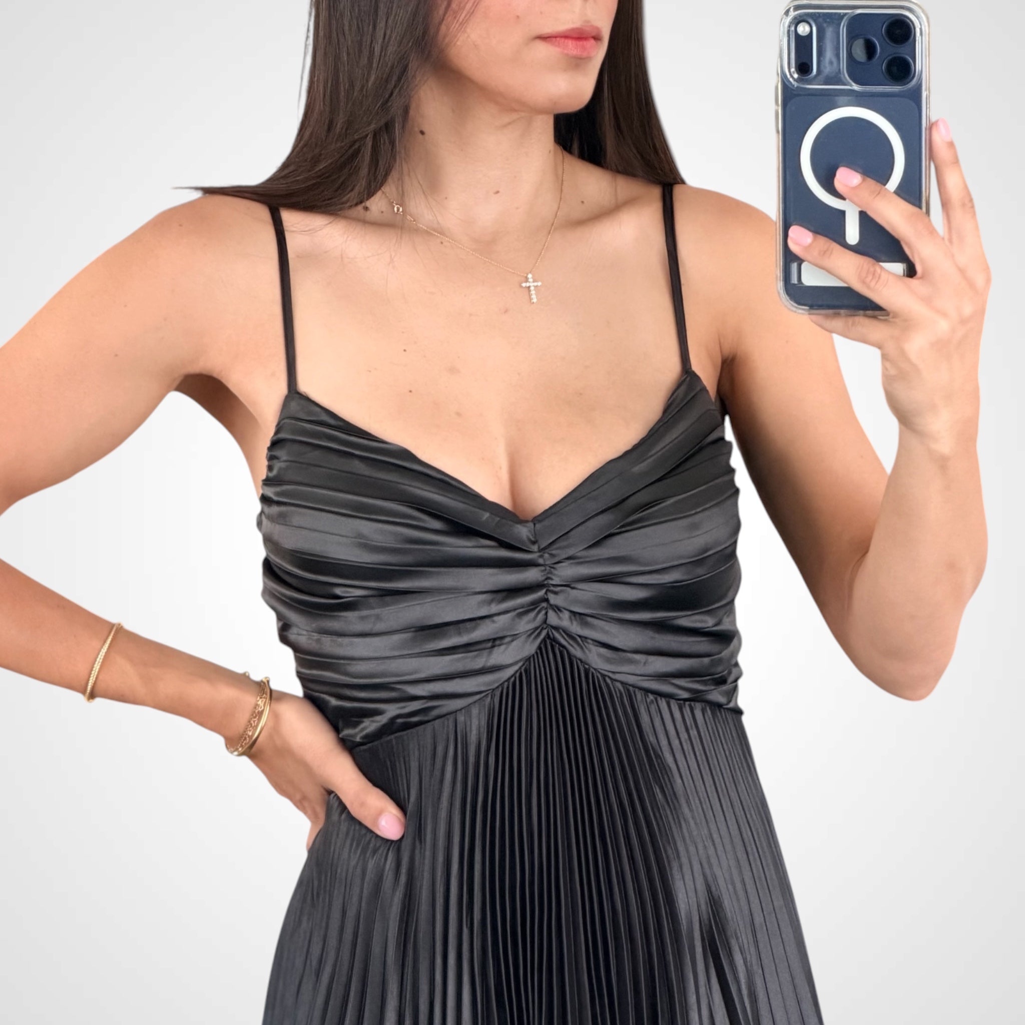 Black Thin Adjustable Strap Pleated Maxi Dress-2