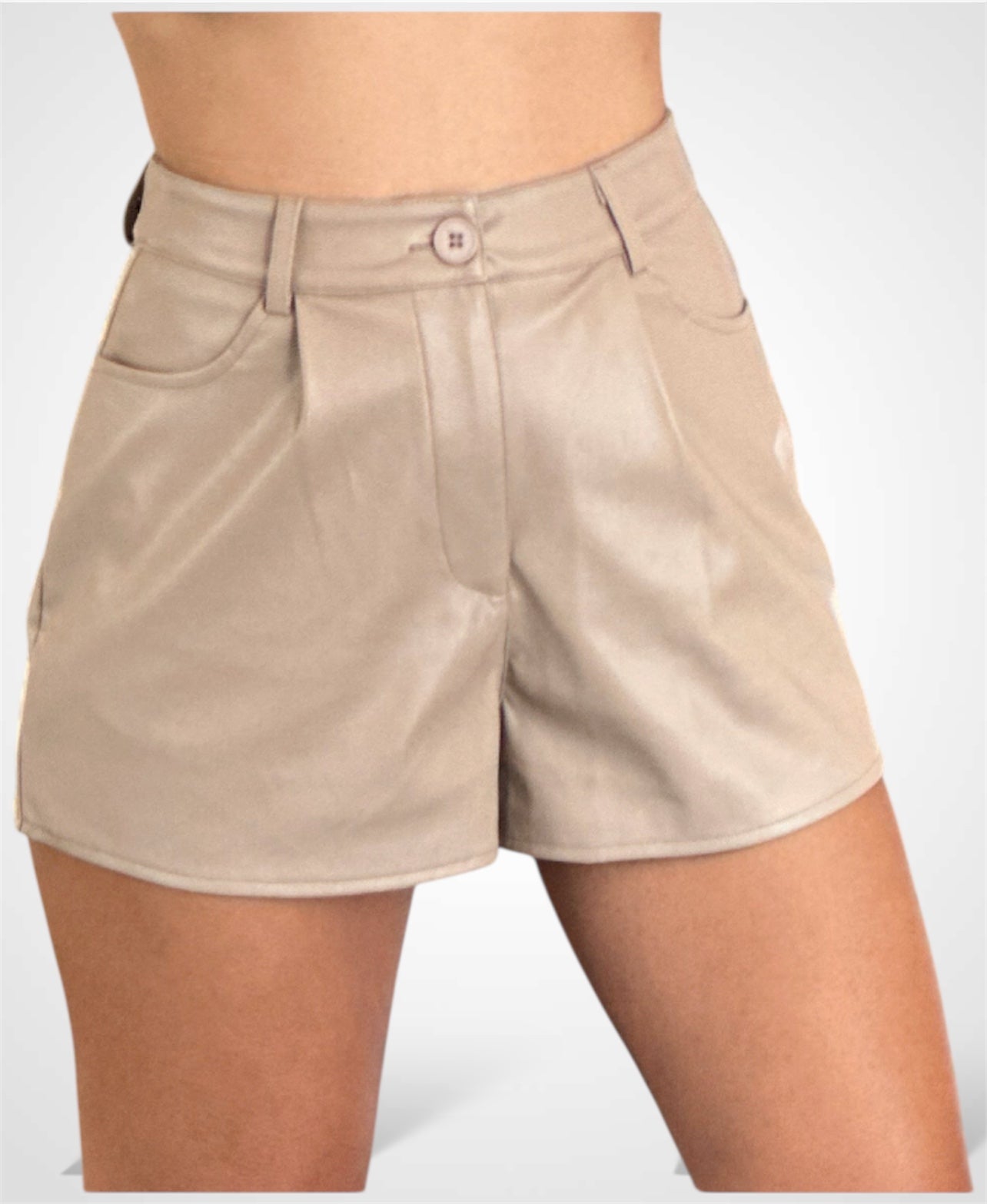 PLEATED SHORTS•