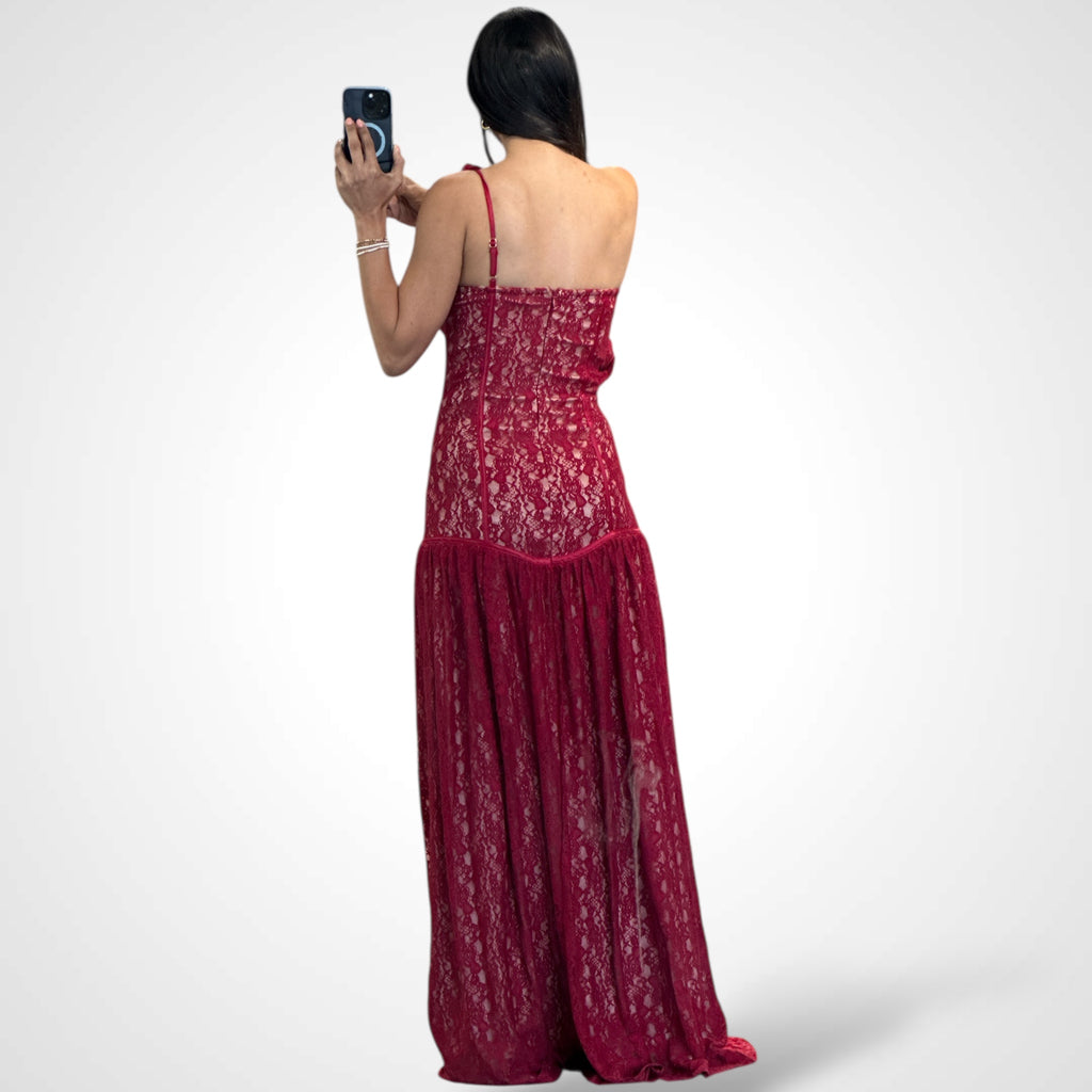 FLOWER DETAIL BURGUNDY MAXI DRESS