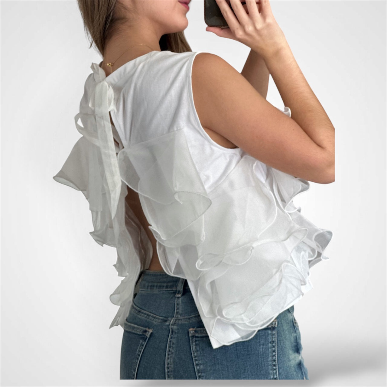 KNIT TOP WITH ORGANZA RUFFLES