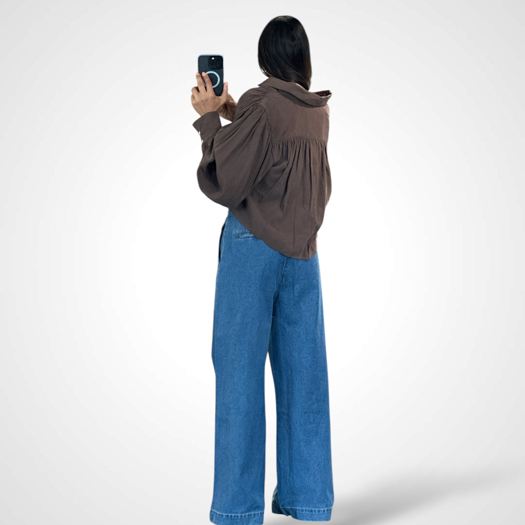 CHOCOLATE GATHERED DETAIL SHIRT