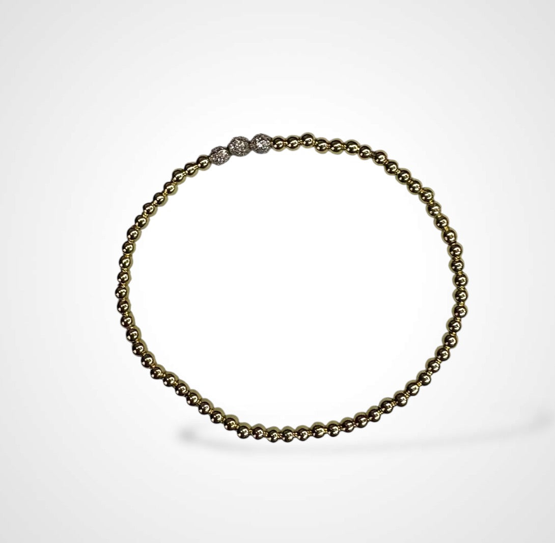 ARIA'S GOLD BRACELET W BRILLIANT BALLS DETAILS25•