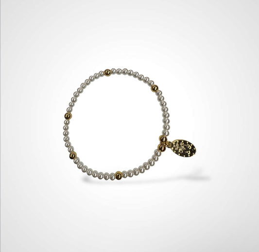 ARIA'S PEARLS BRACELET18