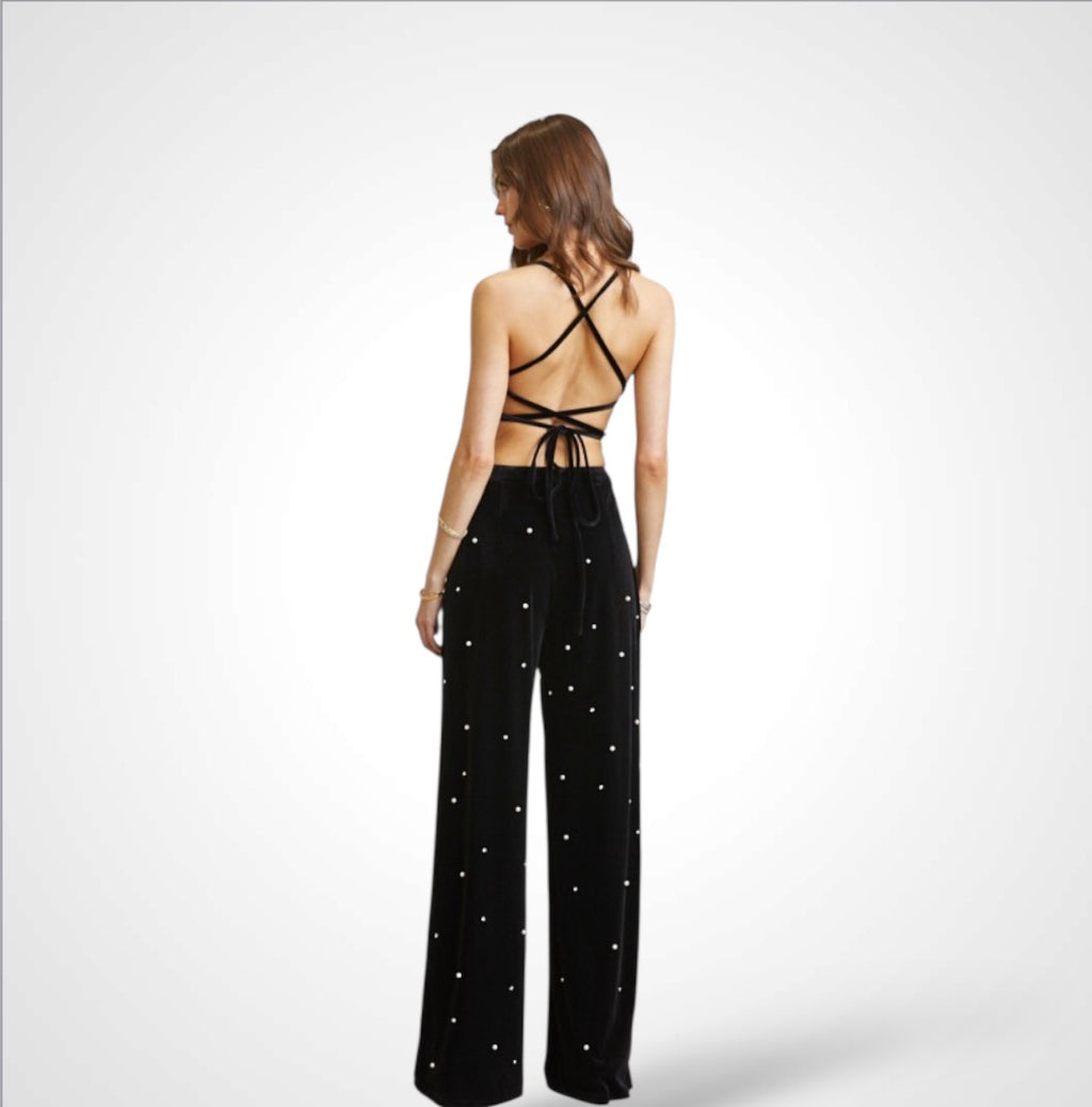 Black Set with Pearls