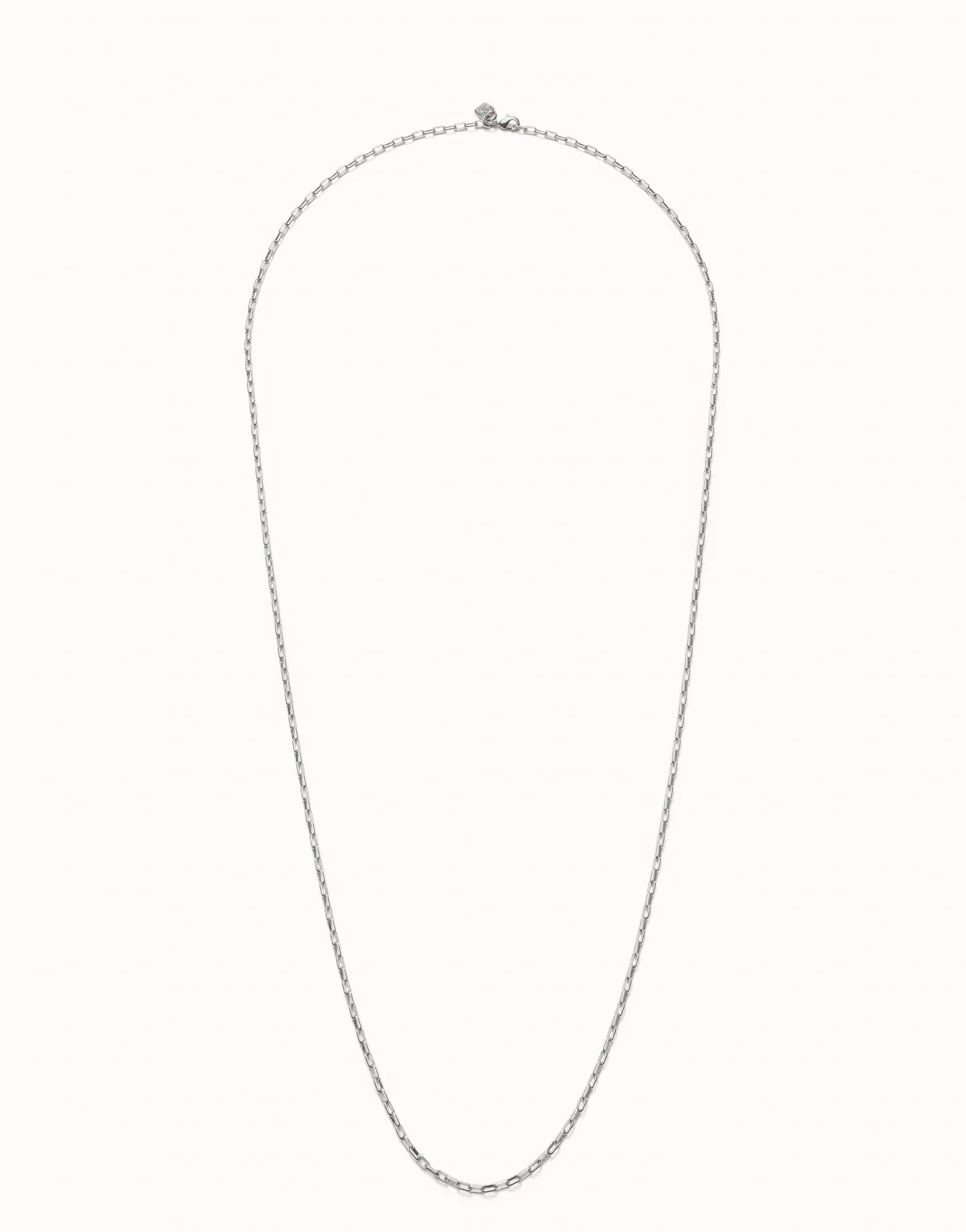 Uno de 50 Sterling silver-plated long link chain.