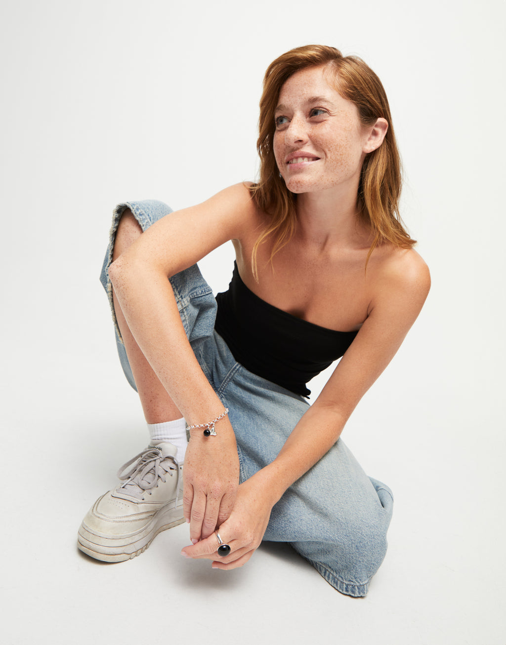 Pulsera cadena bañadas en plata de ley con charm corazón