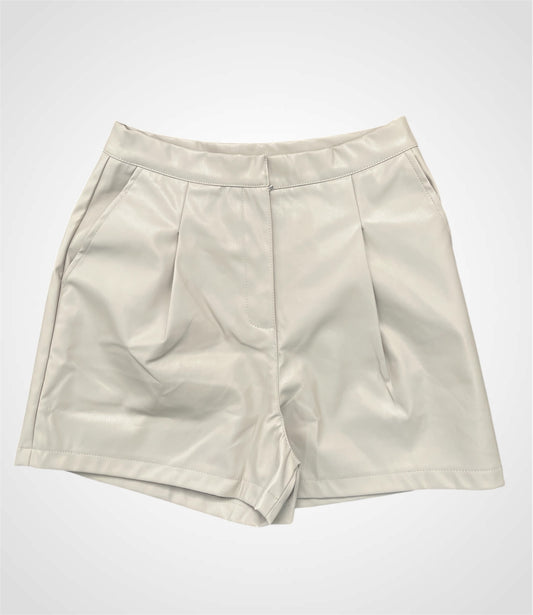 LEATHER CREAM SHORT